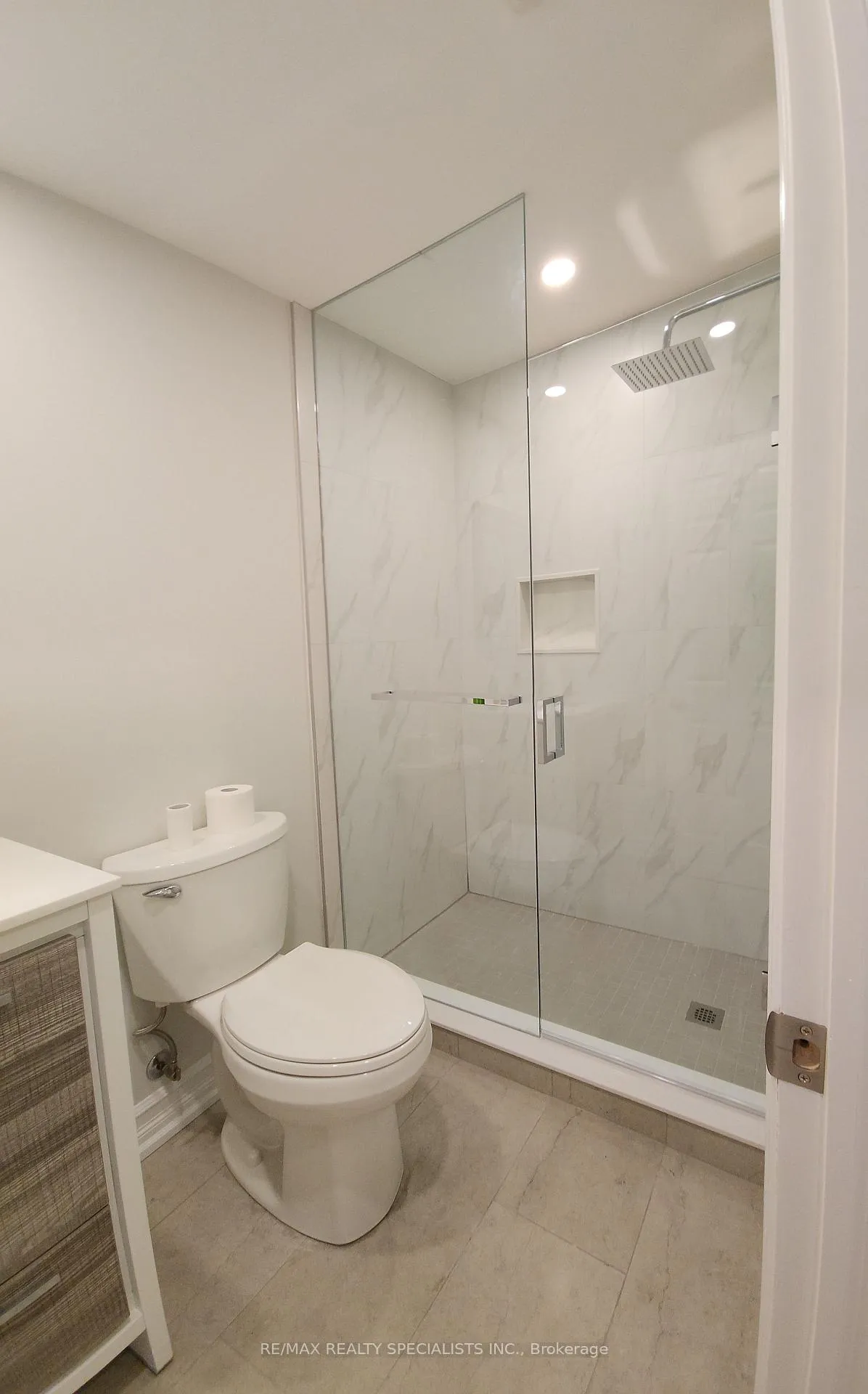 Photo 8 of Unit Bsmt, 1241 Deer Run, Mississauga, Creditview — HOMEH