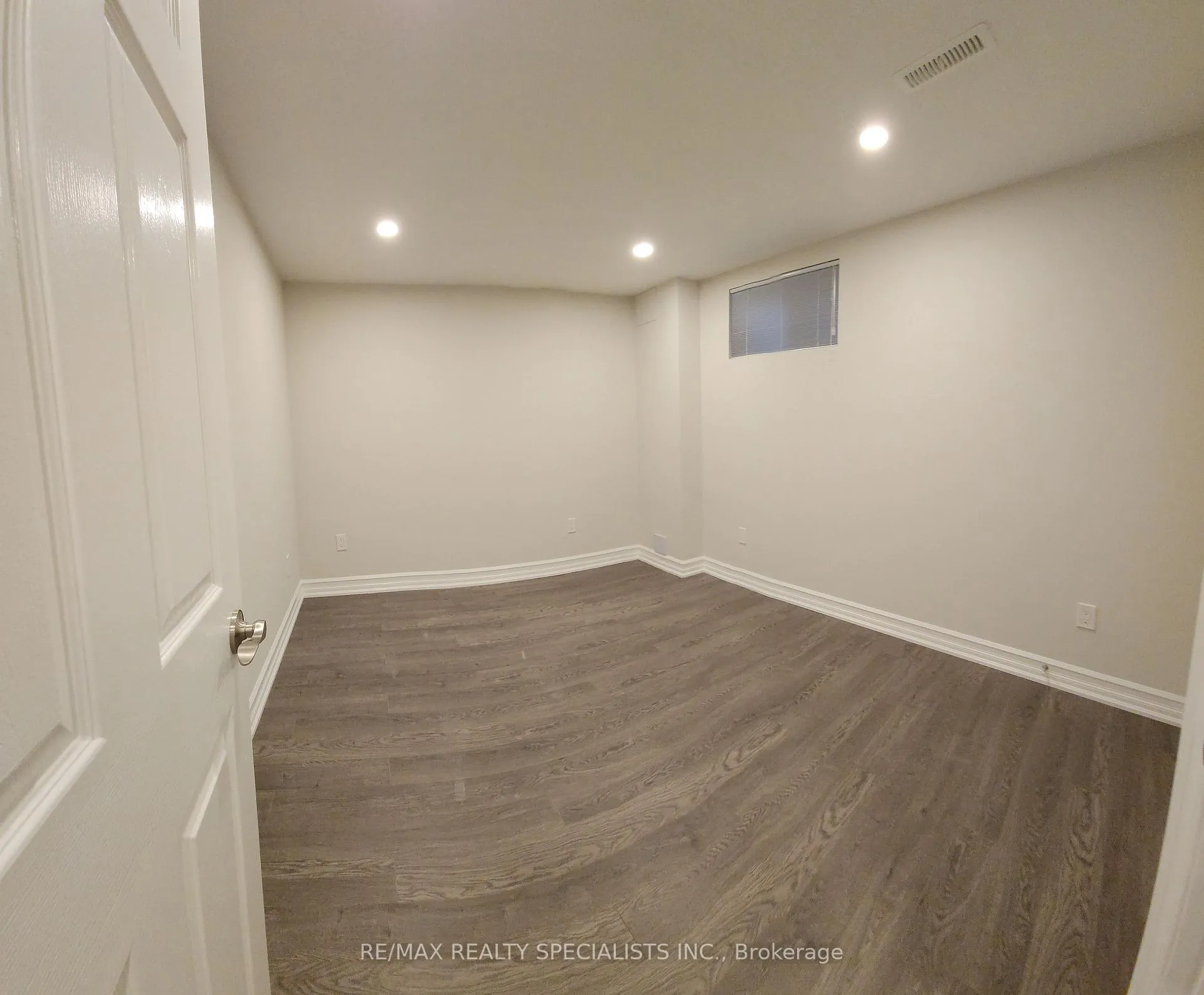 Photo 9 of Unit Bsmt, 1241 Deer Run, Mississauga, Creditview — HOMEH