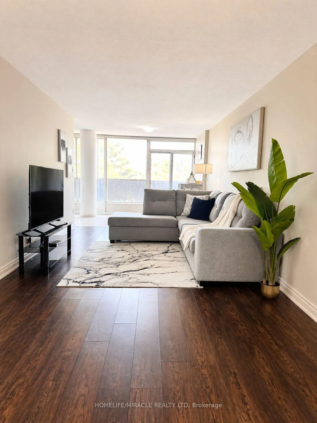 Photo 6 of Unit 214, 1 Rowntree Road, Etobicoke, Mount Olive-Silverstone-Jamestown — HOMEH