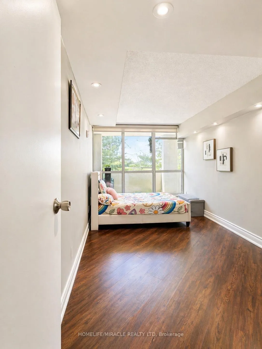Photo 11 of Unit 214, 1 Rowntree Road, Etobicoke, Mount Olive-Silverstone-Jamestown — HOMEH