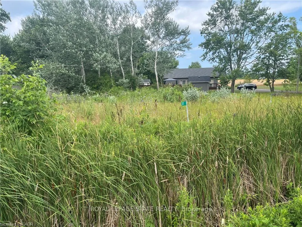 Photo 2 of 17 Dickhout Road, Haldimand, Dunnville — HOMEH