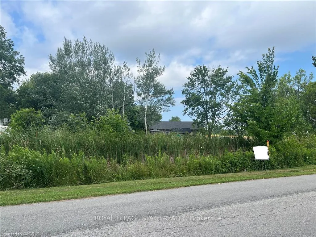 Photo 3 of 17 Dickhout Road, Haldimand, Dunnville — HOMEH