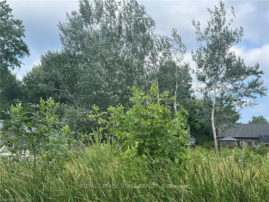 Photo 5 of 17 Dickhout Road, Haldimand, Dunnville — HOMEH