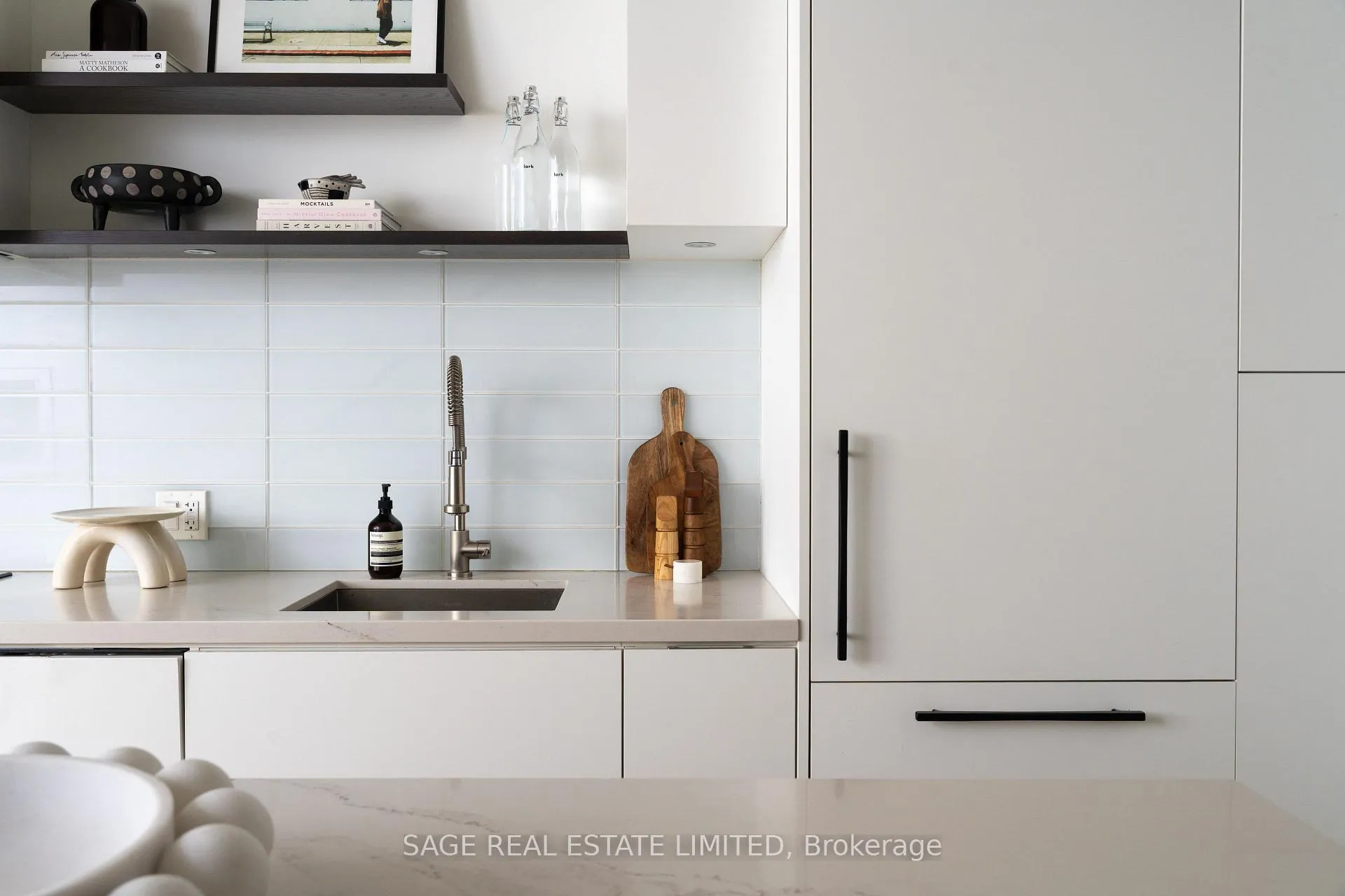 Photo 3 of Unit 321, 35 Wabash Avenue, Toronto, Roncesvalles — HOMEH