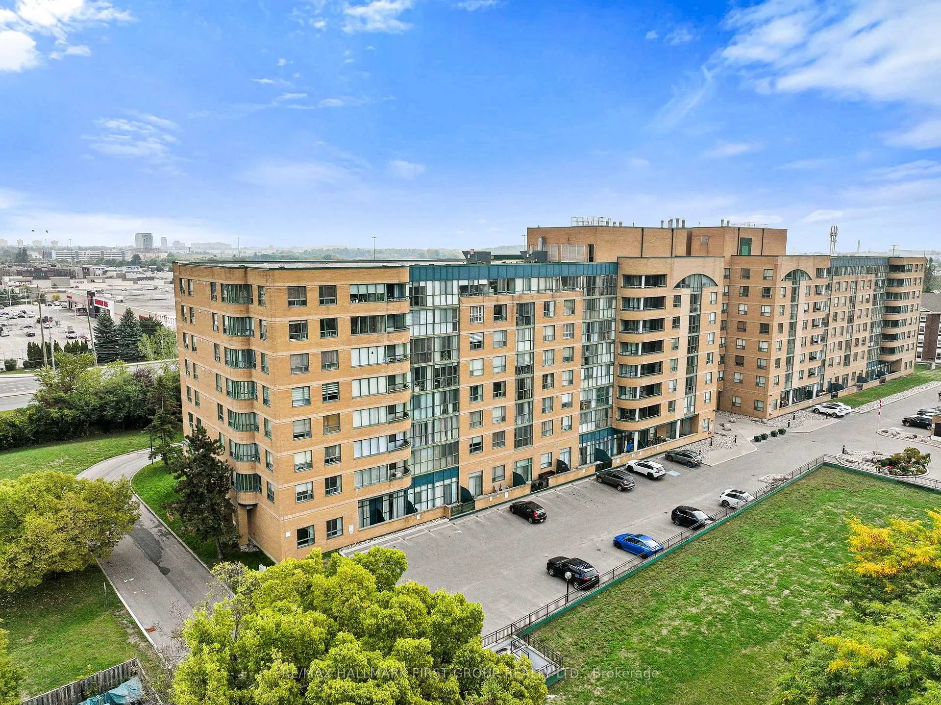 Photo 41 of Unit 610, 1665 Pickering Parkway, Pickering, Village East — HOMEH
