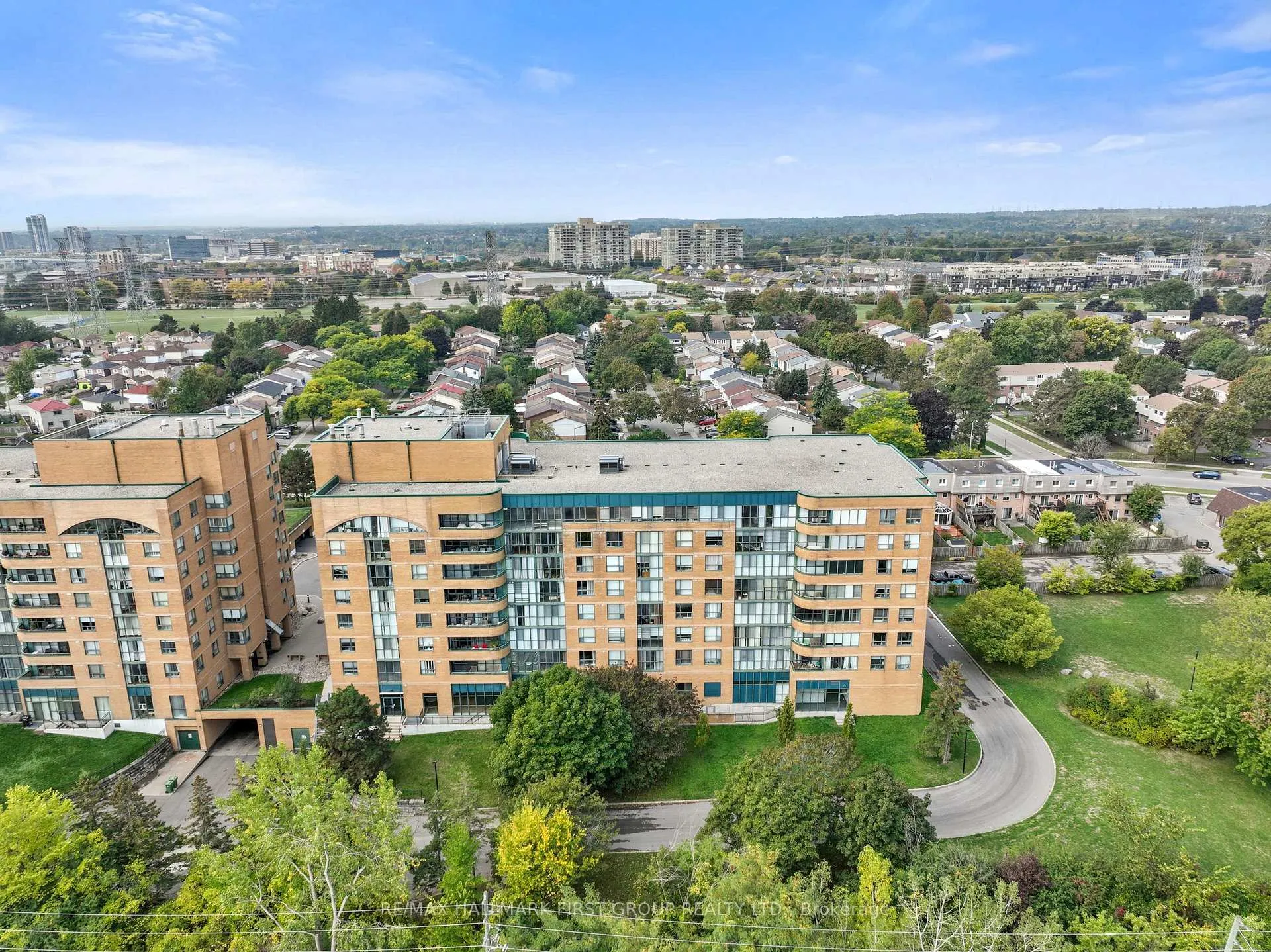Photo 42 of Unit 610, 1665 Pickering Parkway, Pickering, Village East — HOMEH