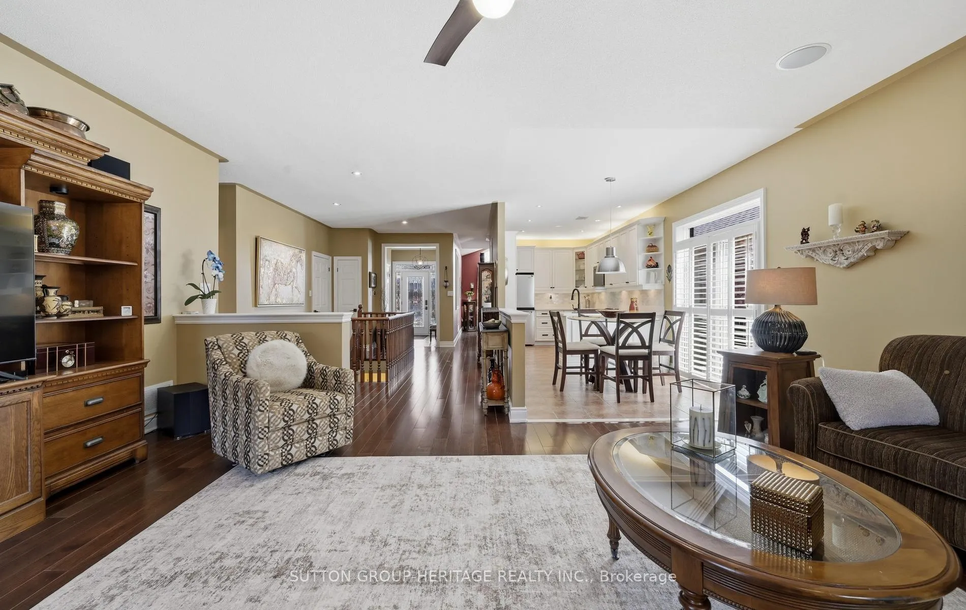Photo 11 of 22 Ash Green Lane, Uxbridge — HOMEH