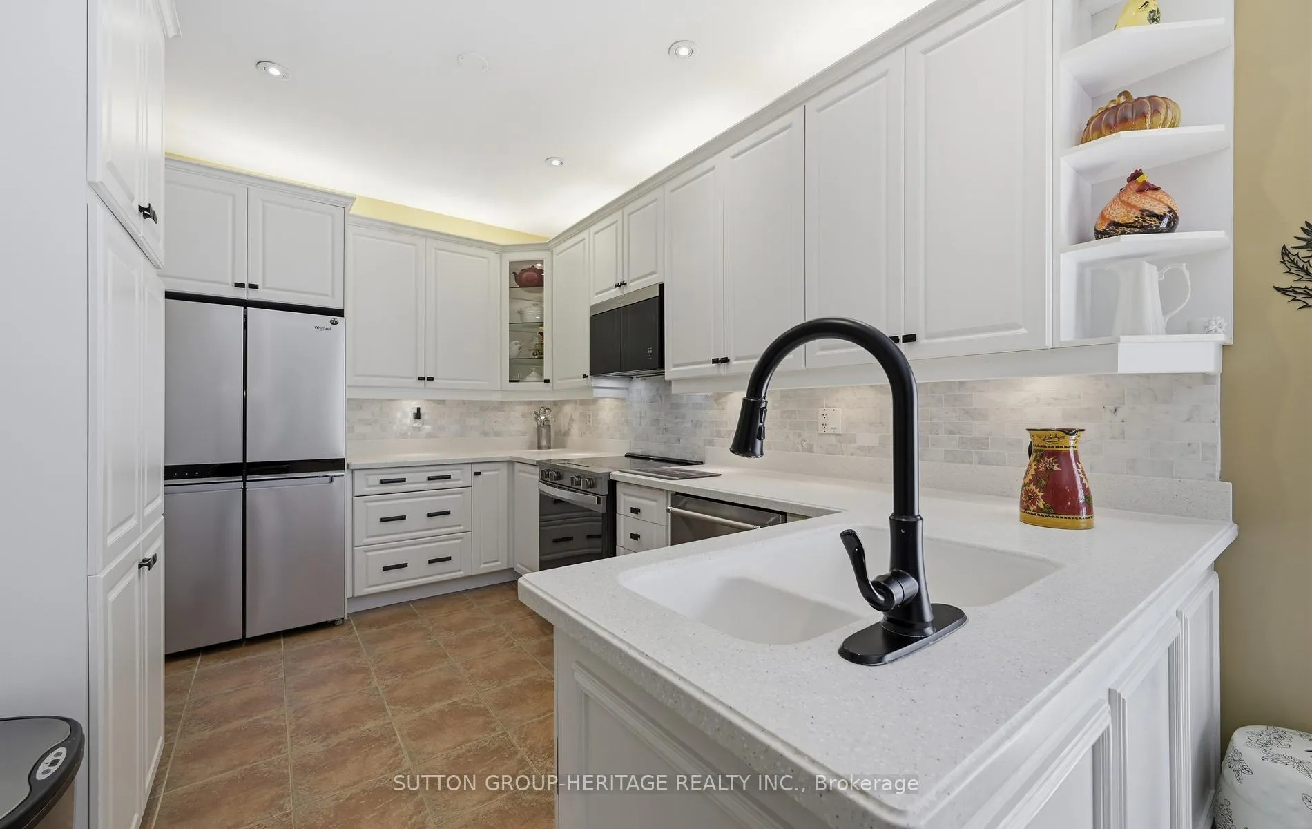 Photo 12 of 22 Ash Green Lane, Uxbridge — HOMEH