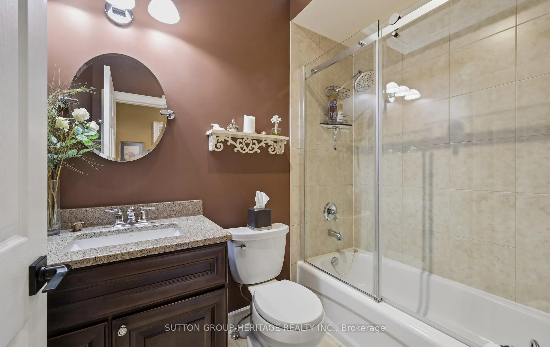 Photo 21 of 22 Ash Green Lane, Uxbridge — HOMEH