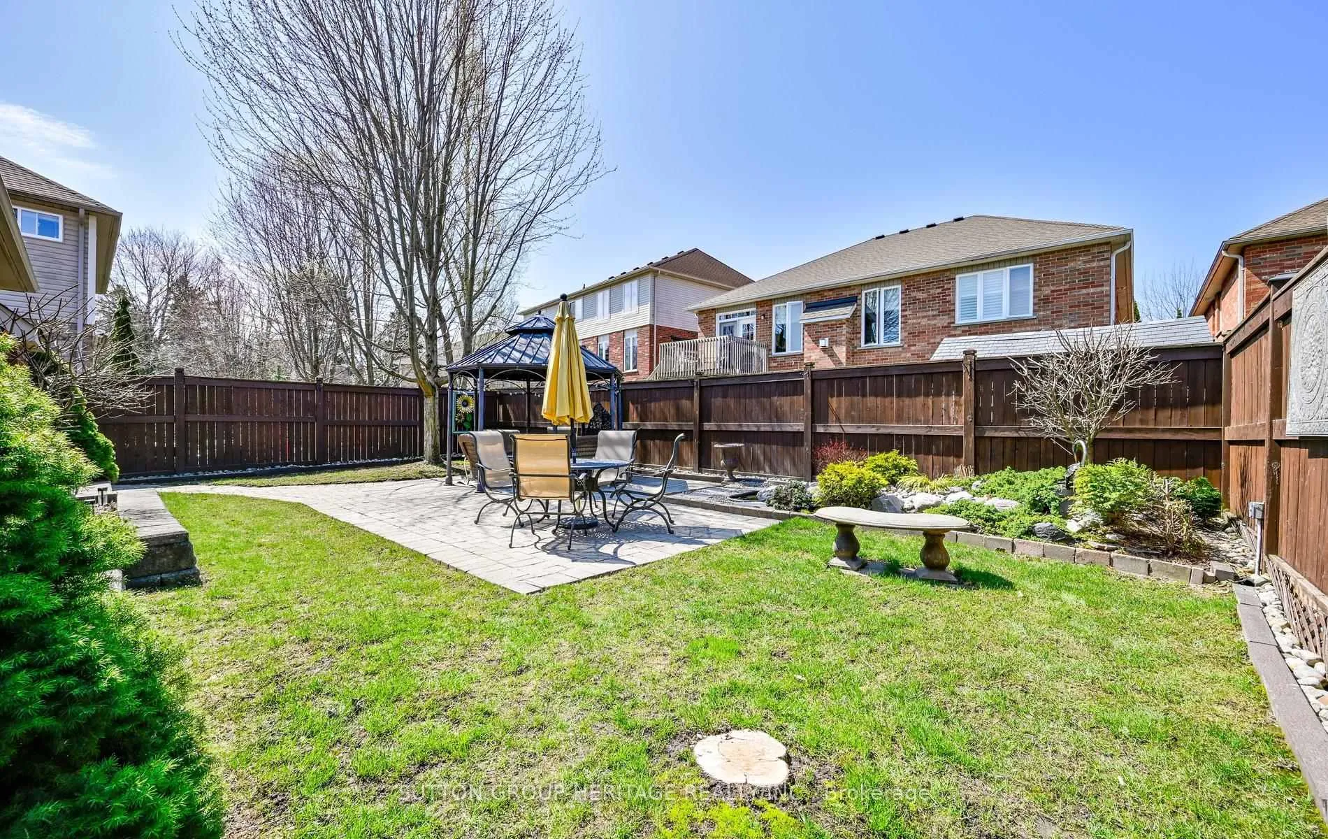 Photo 31 of 22 Ash Green Lane, Uxbridge — HOMEH