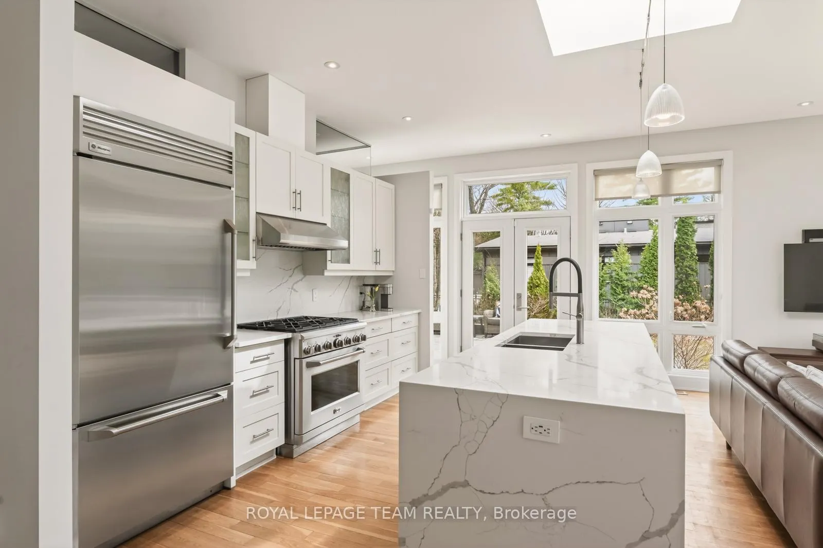 Photo 16 of 17 Kaymar Drive, Ottawa, Rothwell Heights — HOMEH