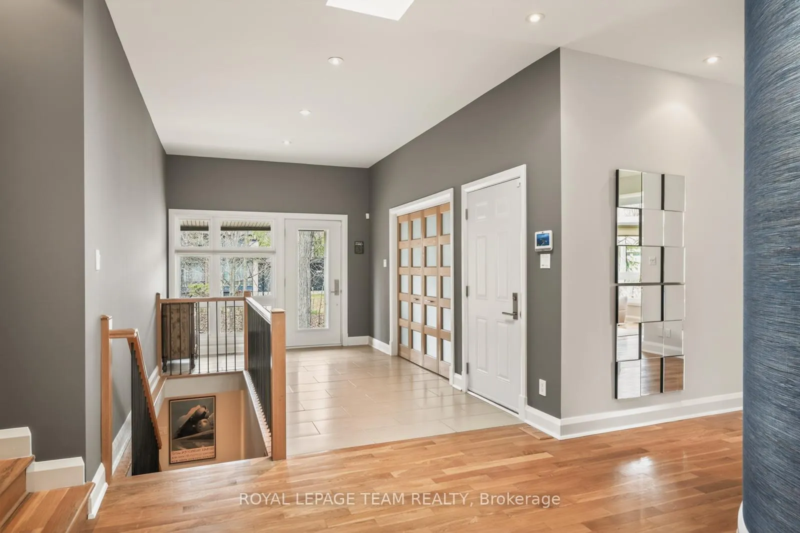 Photo 36 of 17 Kaymar Drive, Ottawa, Rothwell Heights — HOMEH