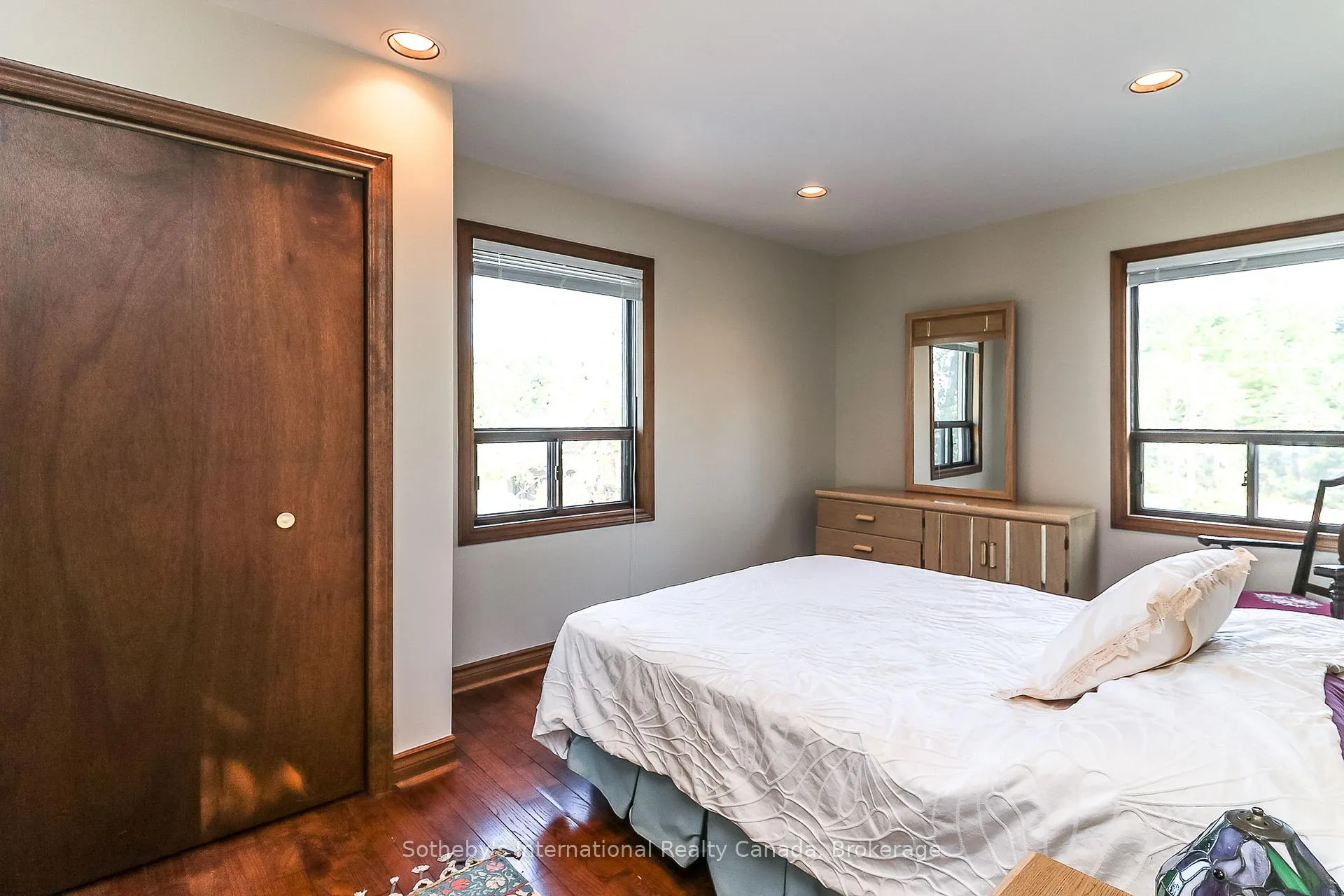 Photo 31 of 14 James Street, Tiny, Rural Tiny — HOMEH