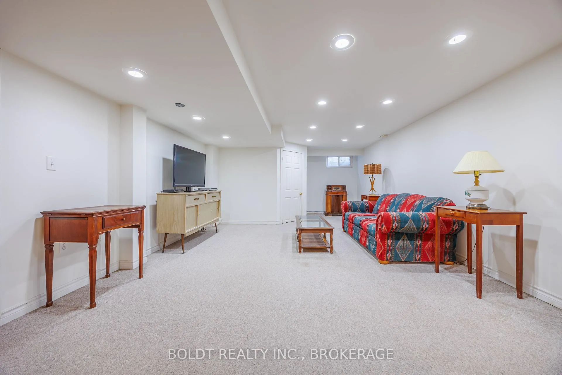 Photo 23 of 6 Mountainview Drive, St. Catharines, Glendale/Glenridge — HOMEH