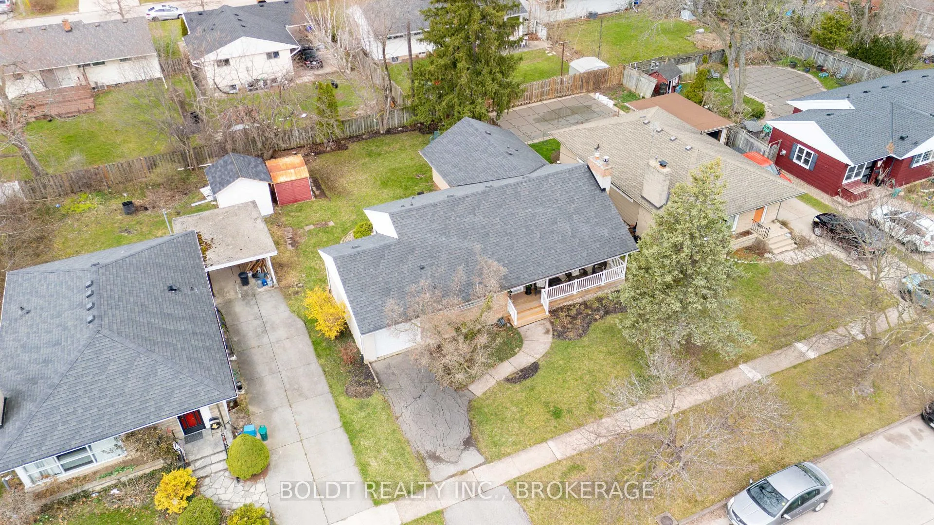 Photo 32 of 6 Mountainview Drive, St. Catharines, Glendale/Glenridge — HOMEH