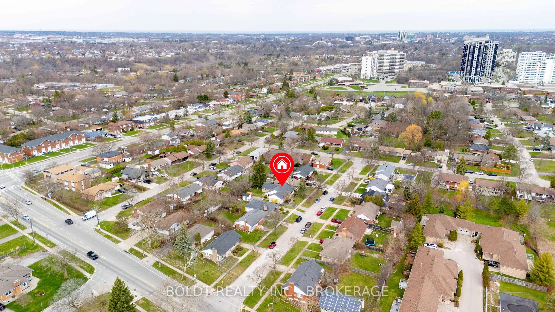 Photo 35 of 6 Mountainview Drive, St. Catharines, Glendale/Glenridge — HOMEH