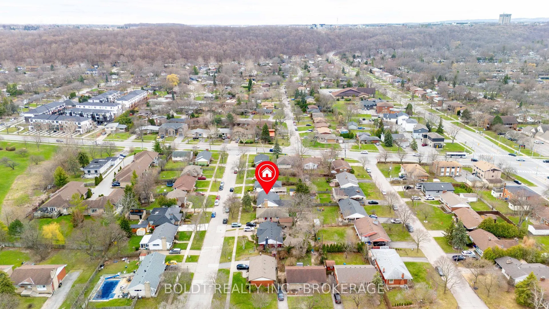 Photo 38 of 6 Mountainview Drive, St. Catharines, Glendale/Glenridge — HOMEH