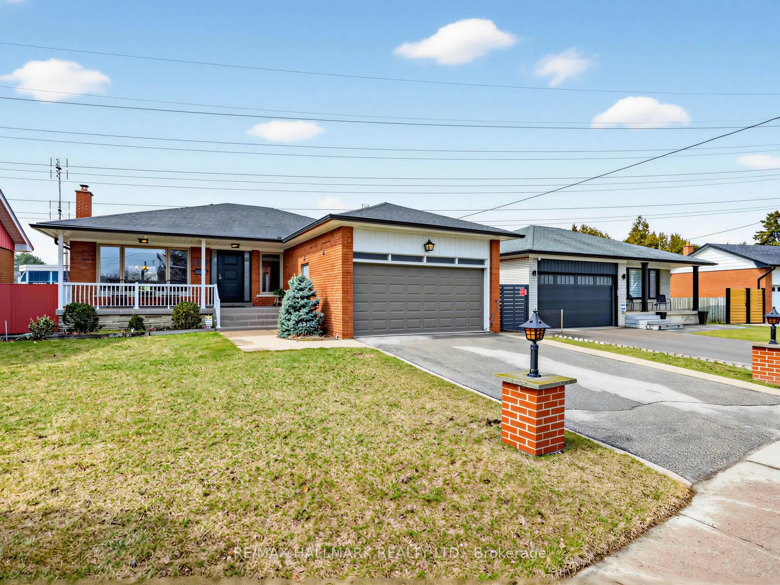 Photo 2 of 1649 Carletta Drive, Mississauga, Lakeview — HOMEH