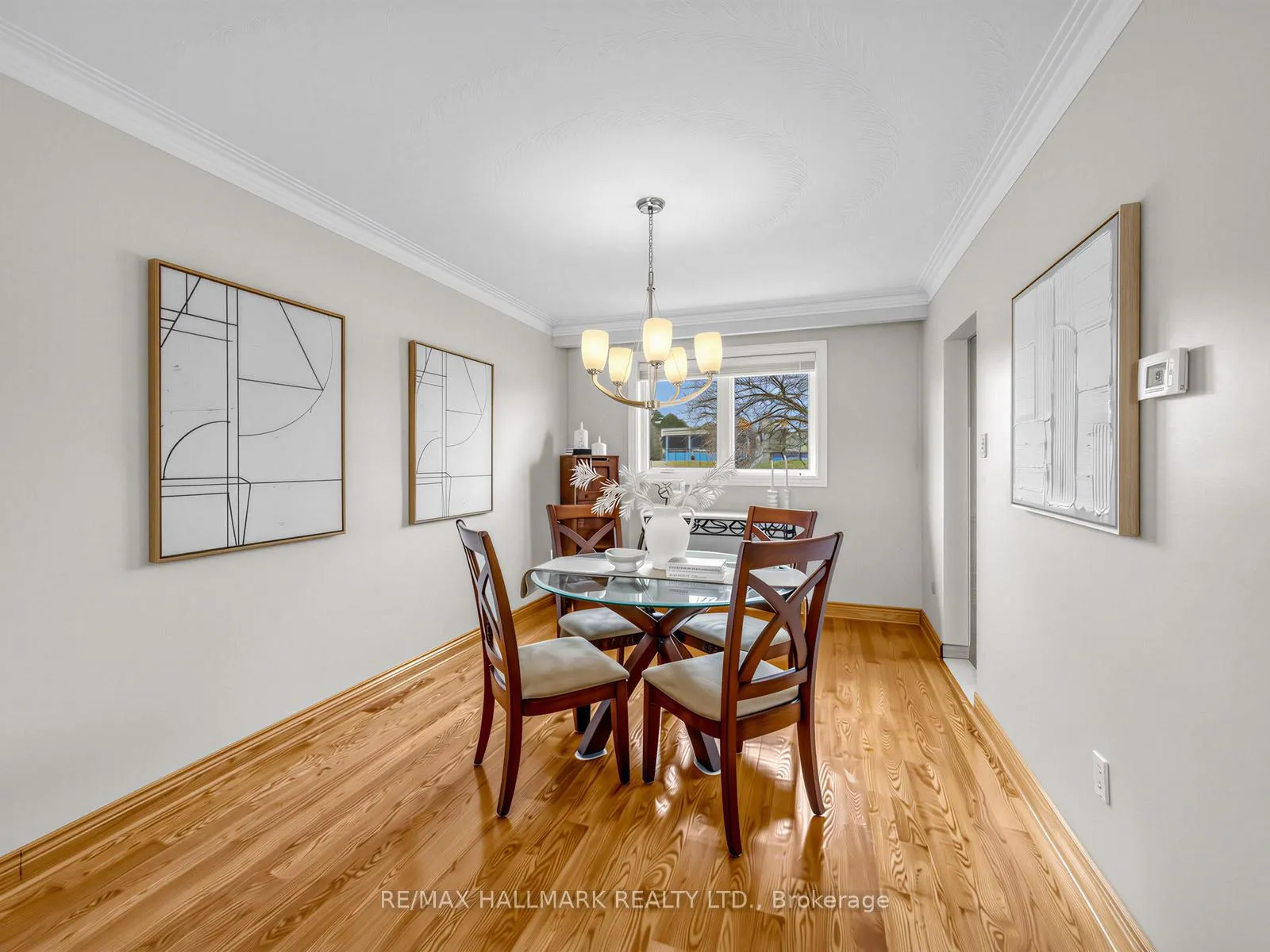 Photo 10 of 1649 Carletta Drive, Mississauga, Lakeview — HOMEH