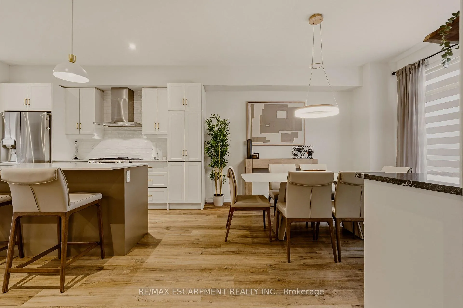 Photo 25 of 7 Cadwell Lane, Hamilton, Mountview — HOMEH