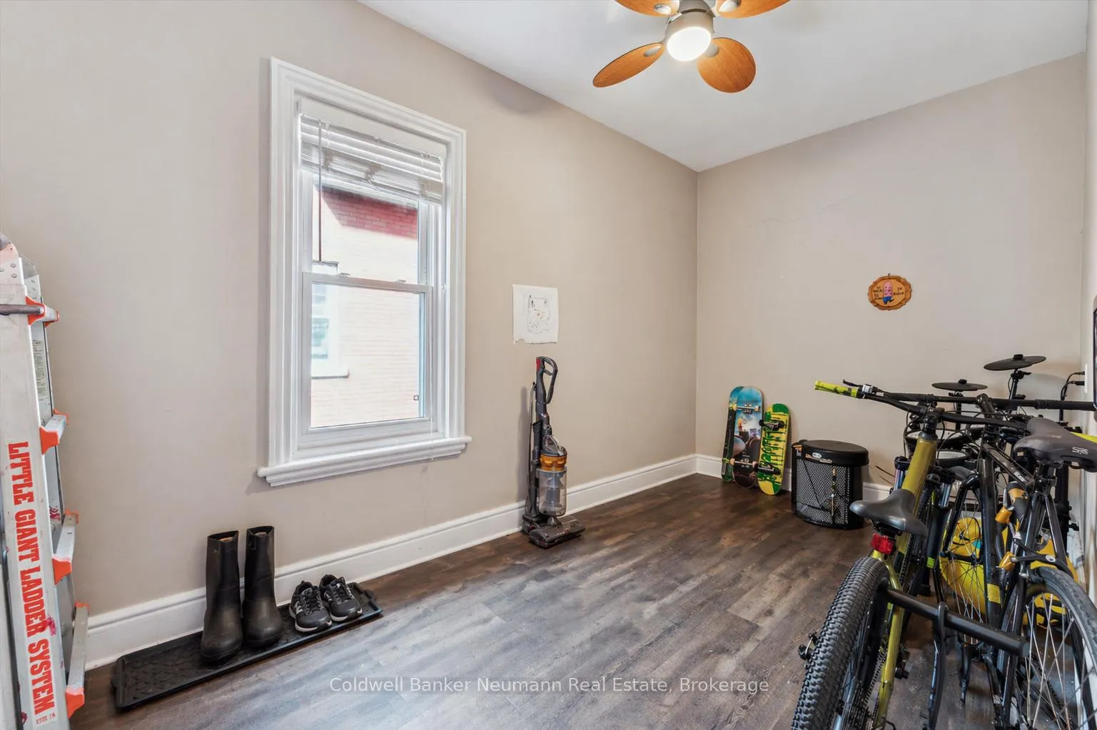 Photo 21 of 7 Cambridge Street, Guelph, Downtown — HOMEH