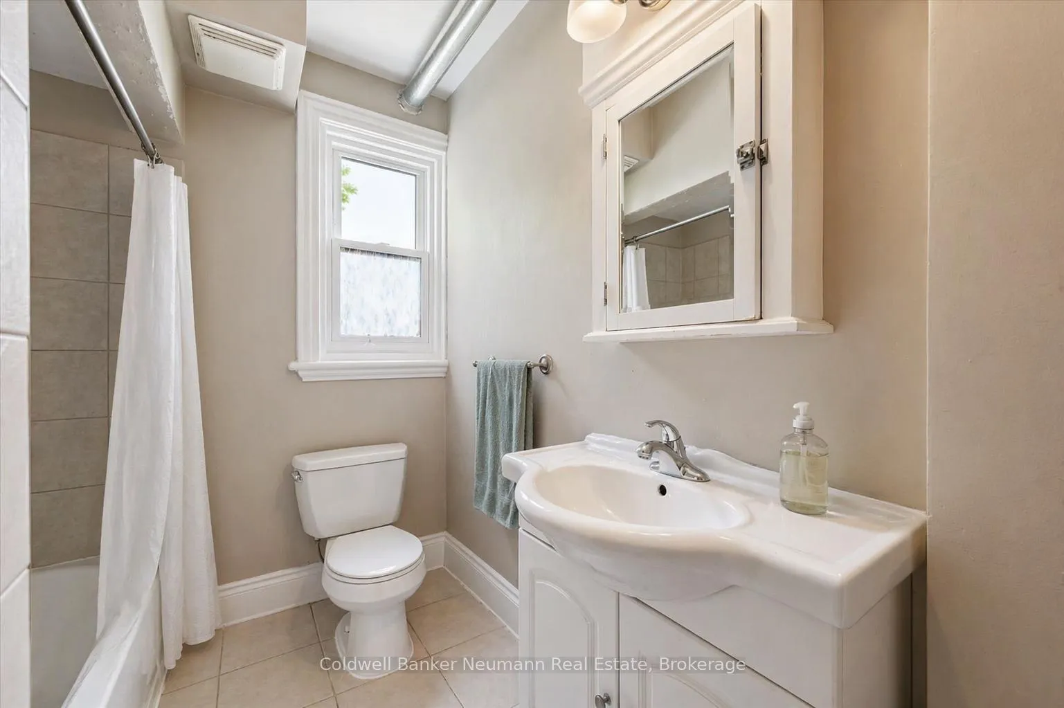 Photo 22 of 7 Cambridge Street, Guelph, Downtown — HOMEH