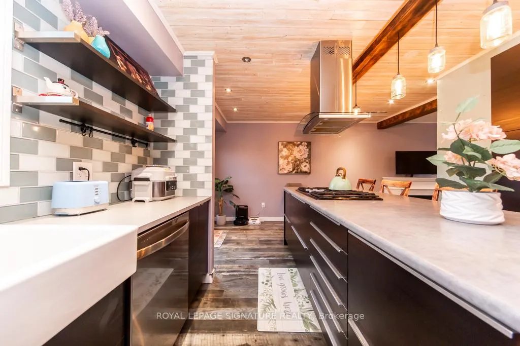 Photo 10 of 1499 Fenelon Crescent, Oshawa, Lakeview — HOMEH