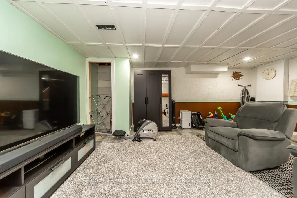 Photo 21 of 1499 Fenelon Crescent, Oshawa, Lakeview — HOMEH