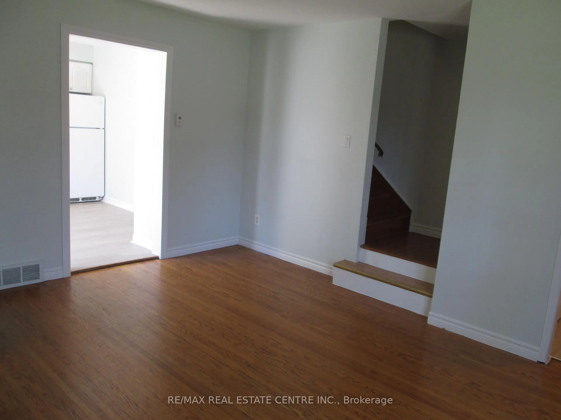 Photo 10 of 648 Francis Road, Burlington, LaSalle — HOMEH