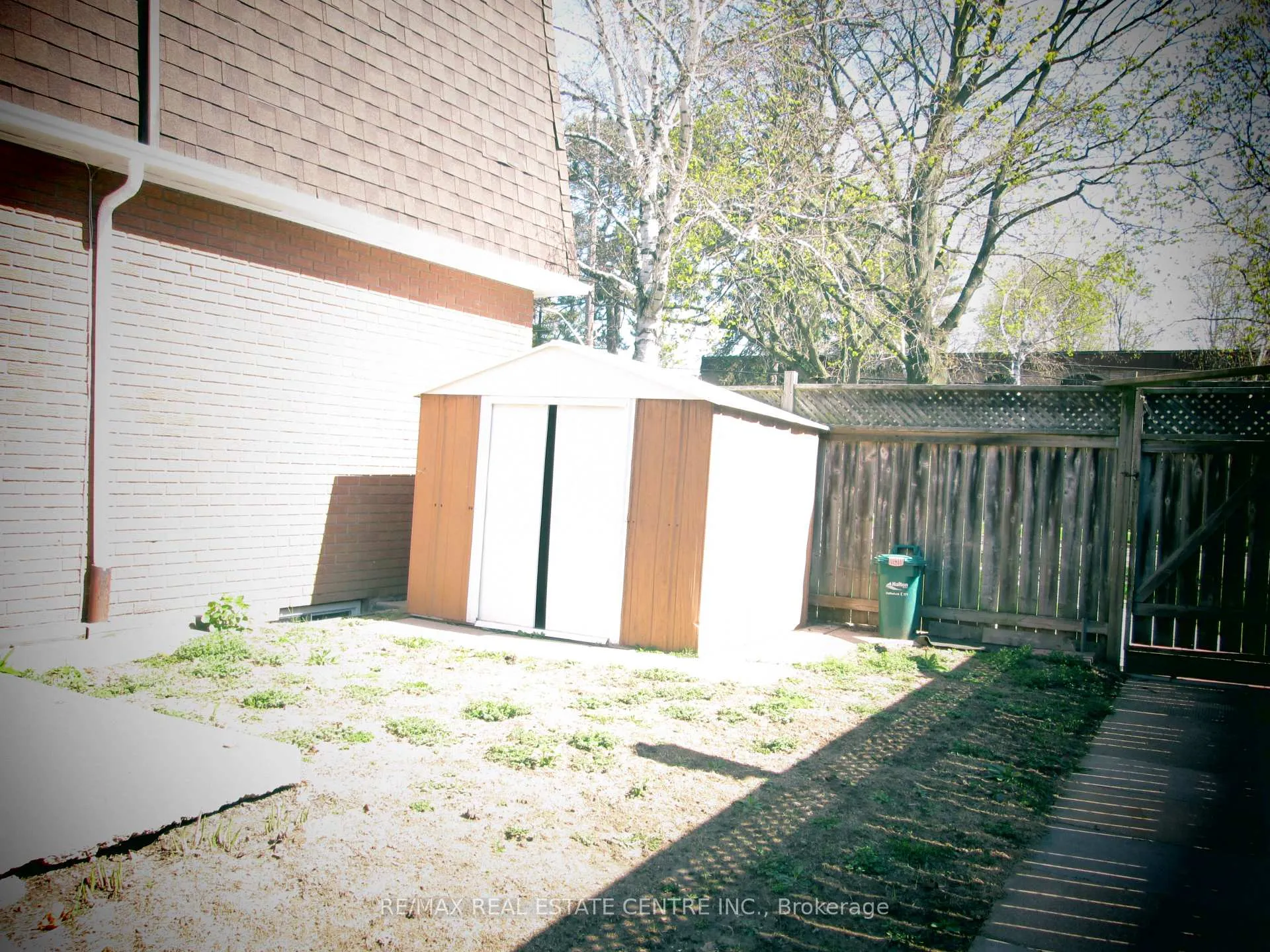 Photo 31 of 648 Francis Road, Burlington, LaSalle — HOMEH