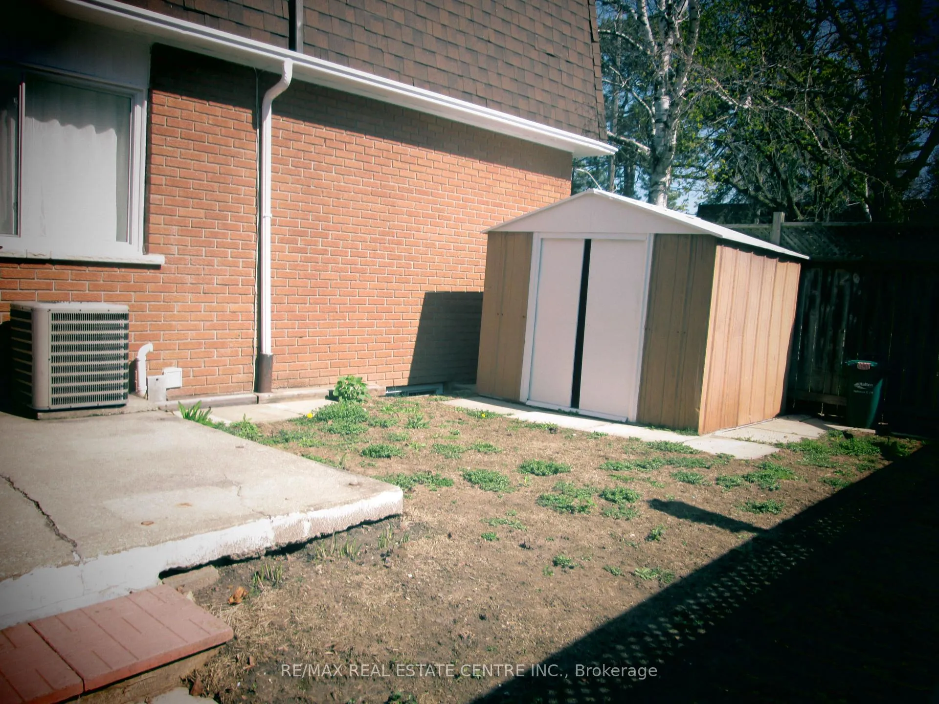 Photo 33 of 648 Francis Road, Burlington, LaSalle — HOMEH
