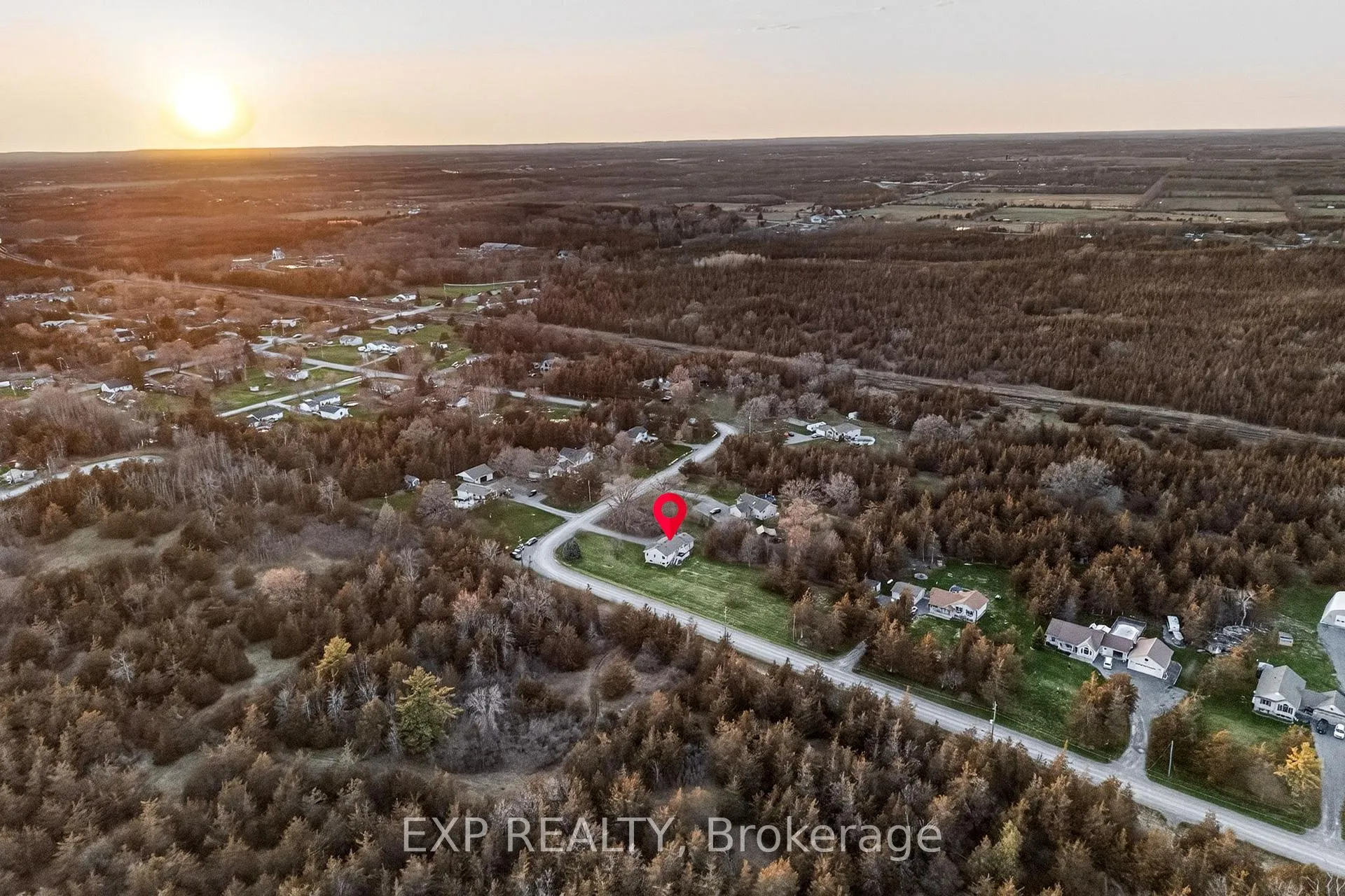 Photo 2 of 97 Jane Street, Tyendinaga, Tyendinaga Township — HOMEH