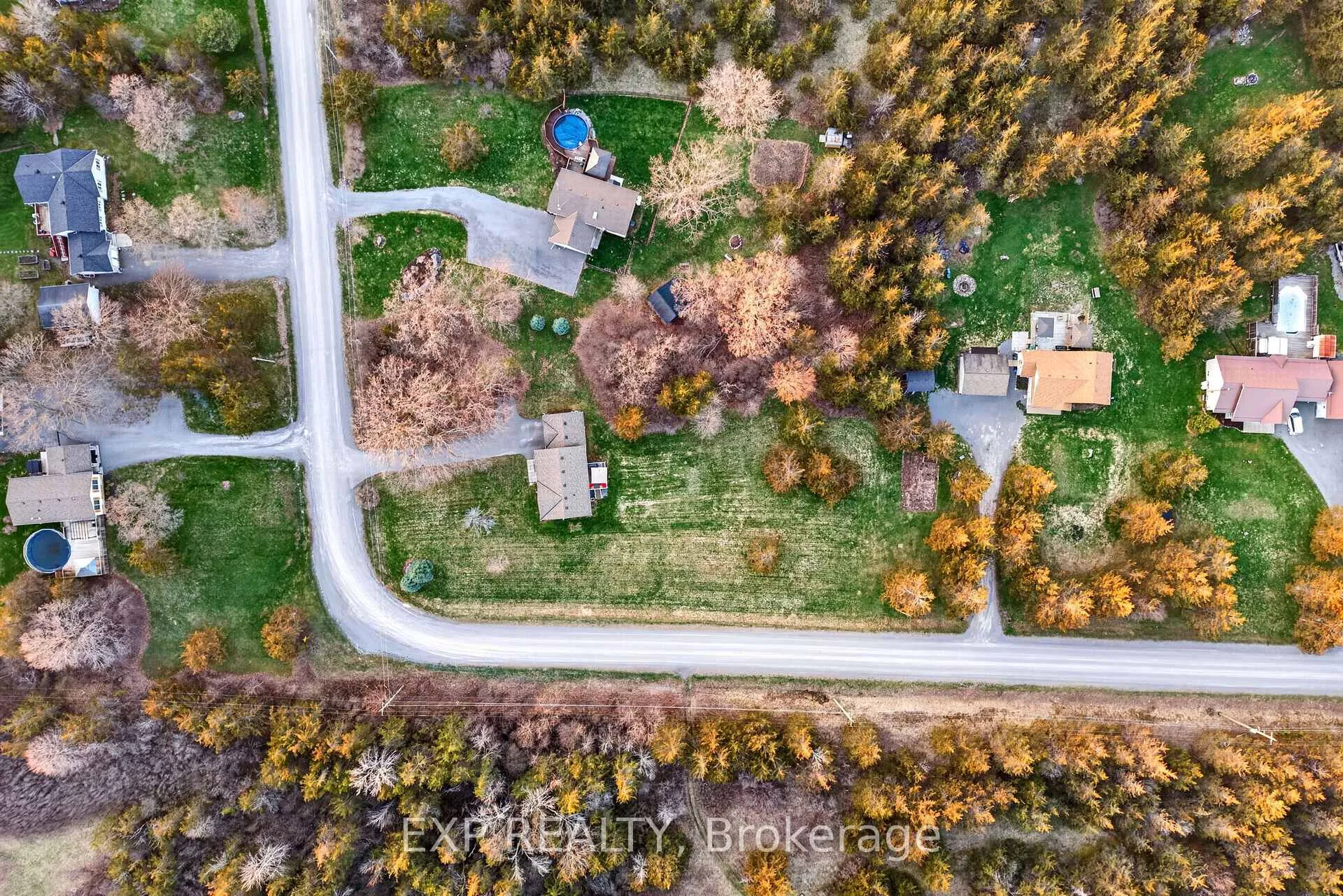 Photo 35 of 97 Jane Street, Tyendinaga, Tyendinaga Township — HOMEH