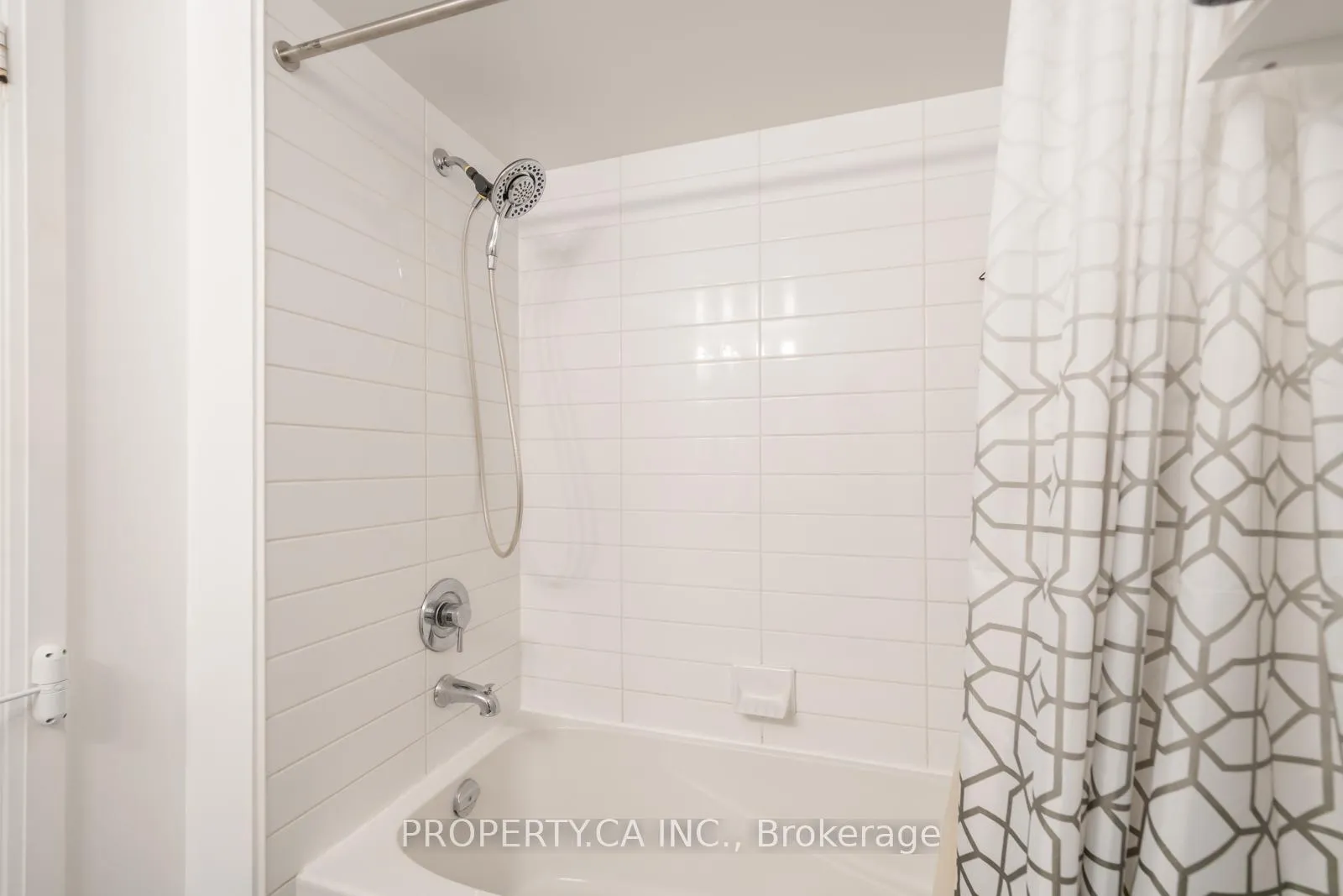 Photo 15 of Unit 1608, 1 Michael Power Place, Etobicoke, Islington-City Centre West — HOMEH