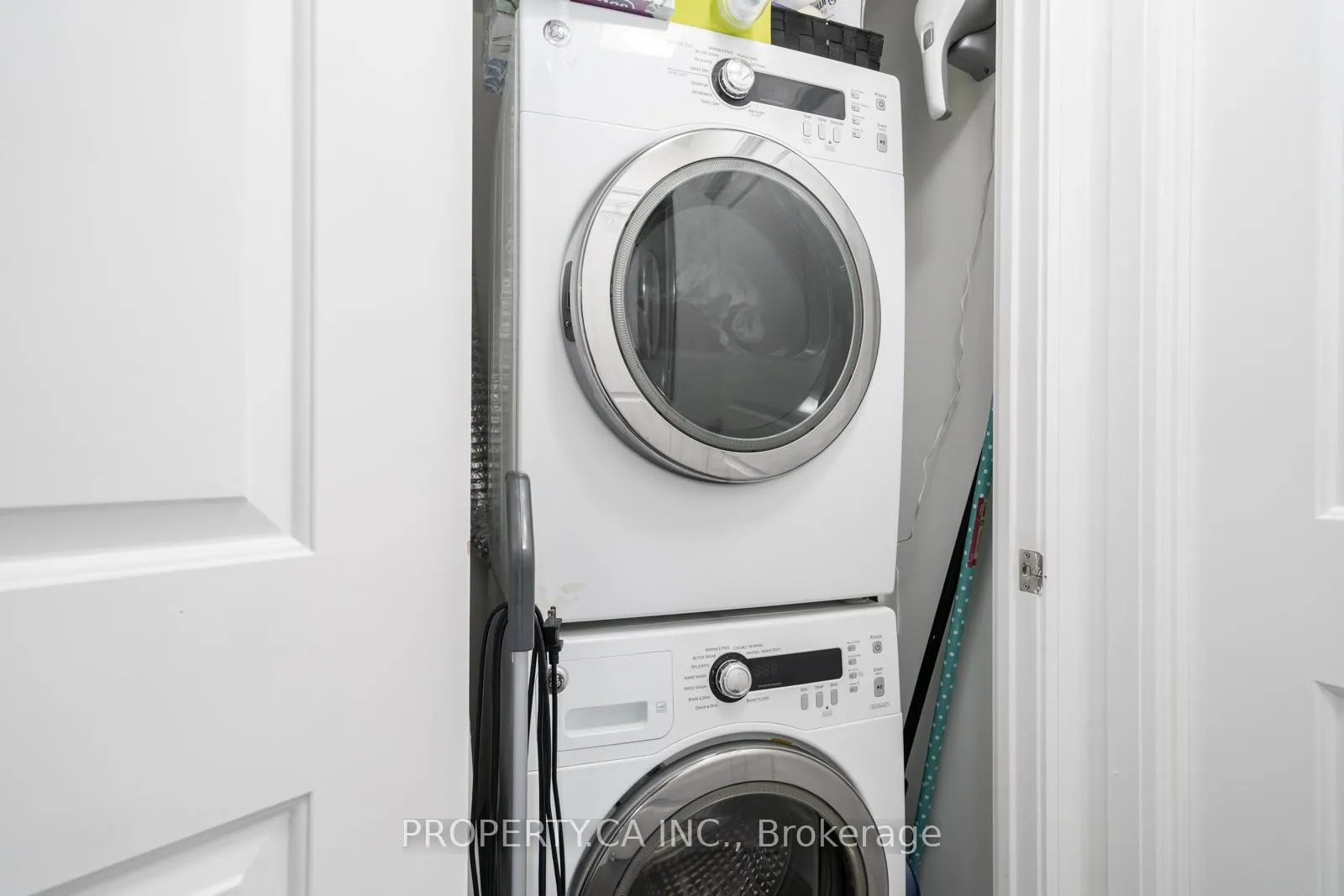 Photo 16 of Unit 1608, 1 Michael Power Place, Etobicoke, Islington-City Centre West — HOMEH