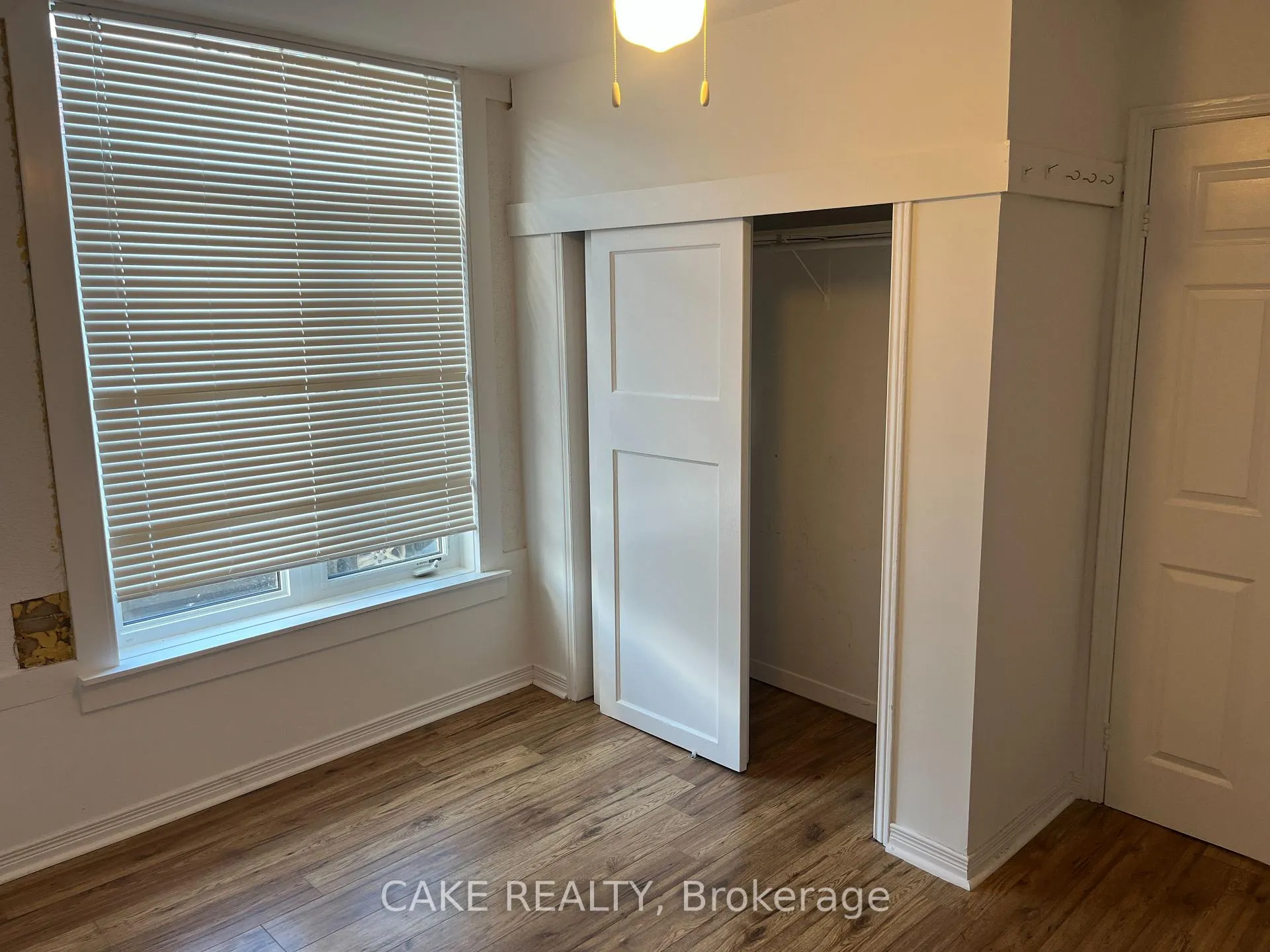 Photo 16 of 290 Main Street, King, Schomberg — HOMEH