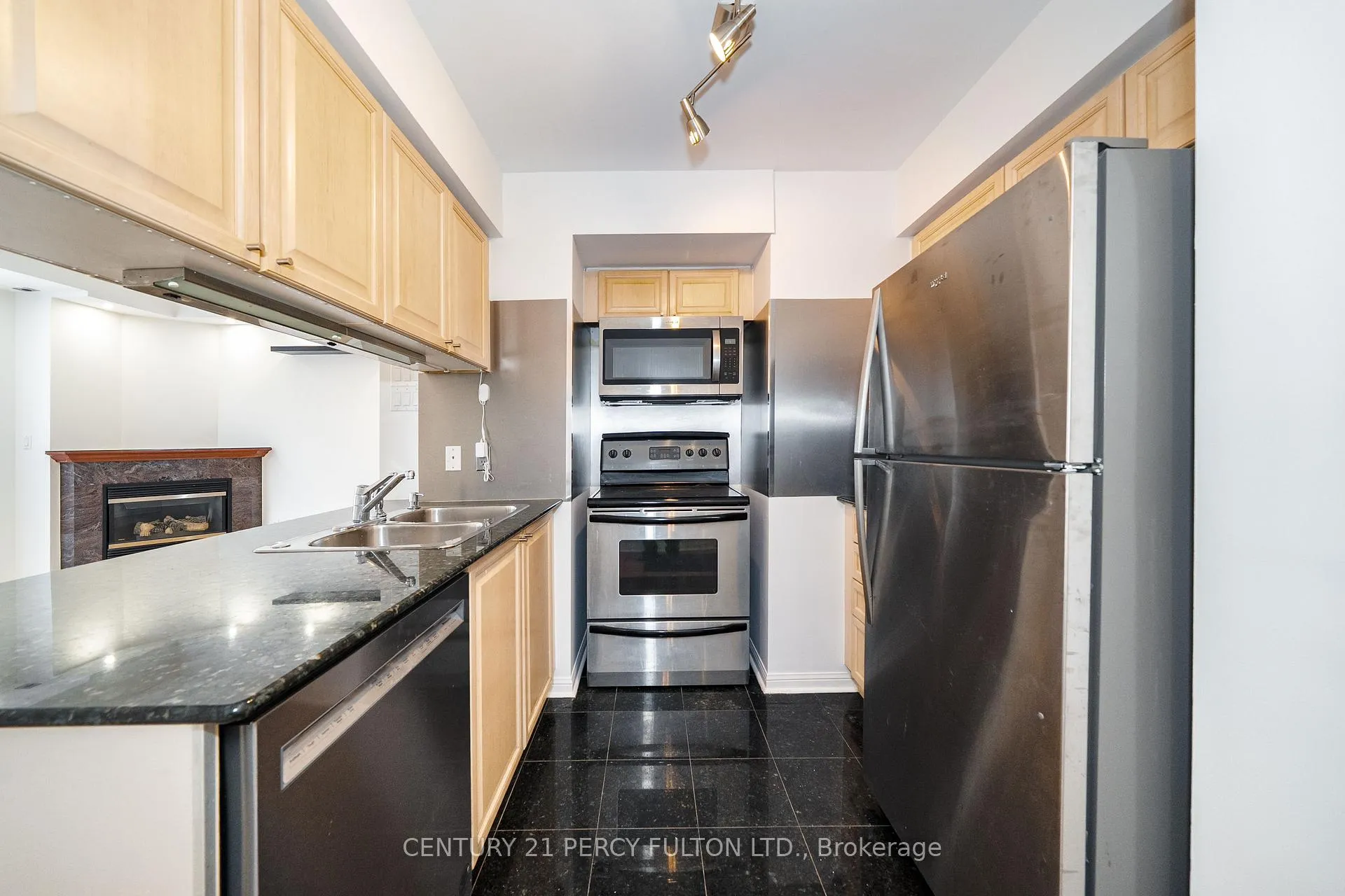 Photo 12 of Unit 335, 32 Stadium Road, Toronto, Niagara — HOMEH