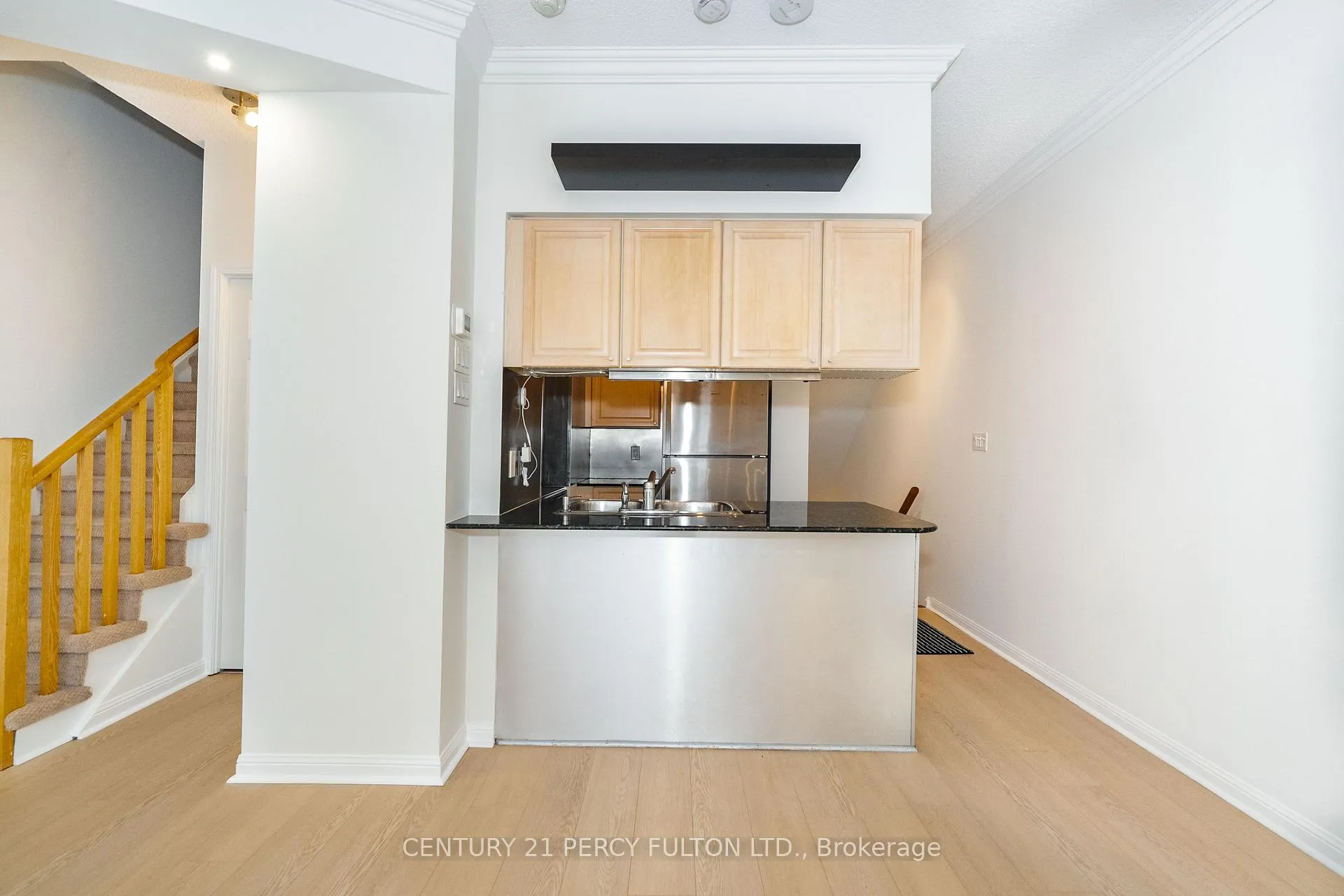 Photo 17 of Unit 335, 32 Stadium Road, Toronto, Niagara — HOMEH
