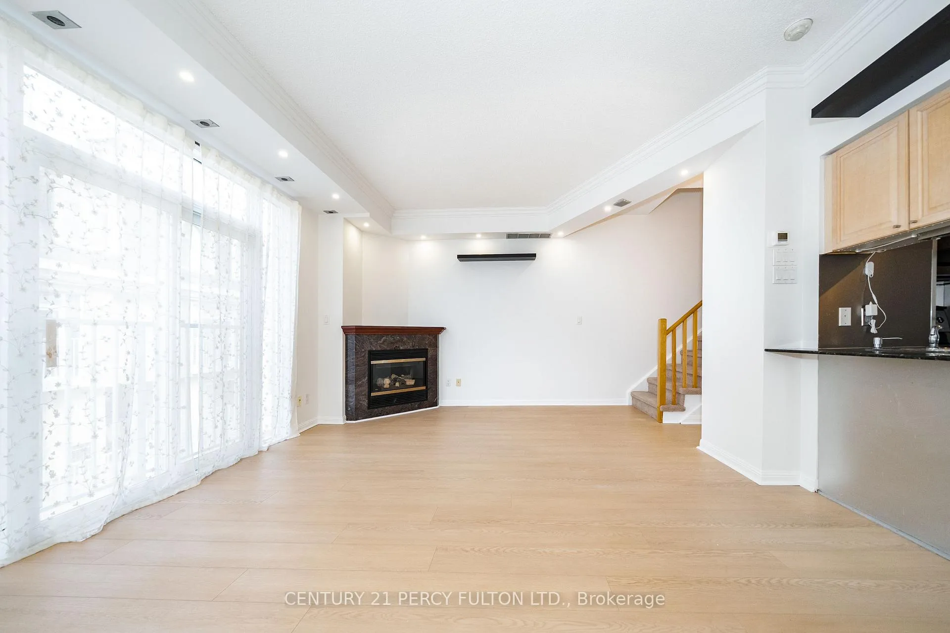 Photo 20 of Unit 335, 32 Stadium Road, Toronto, Niagara — HOMEH