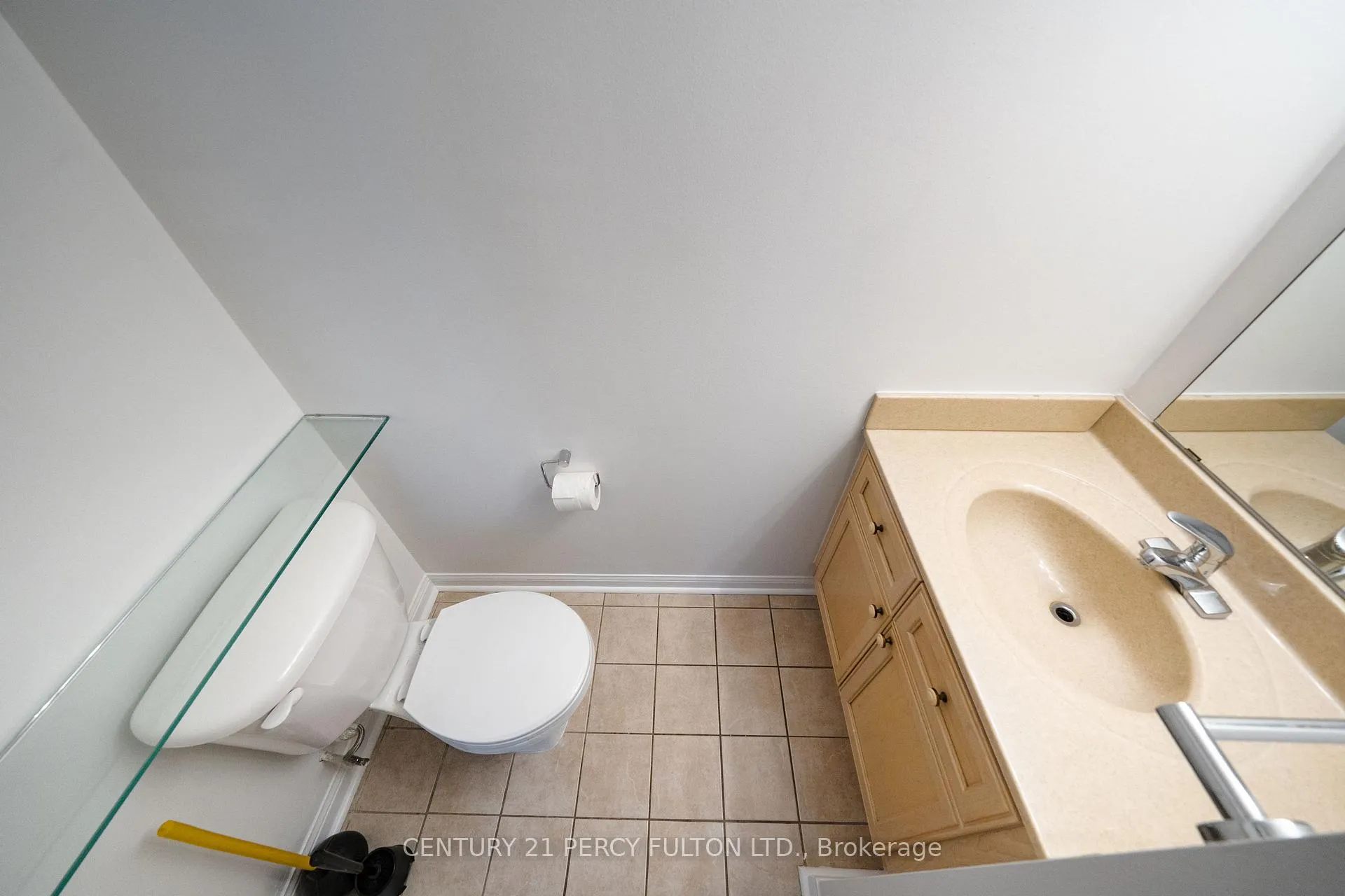 Photo 22 of Unit 335, 32 Stadium Road, Toronto, Niagara — HOMEH