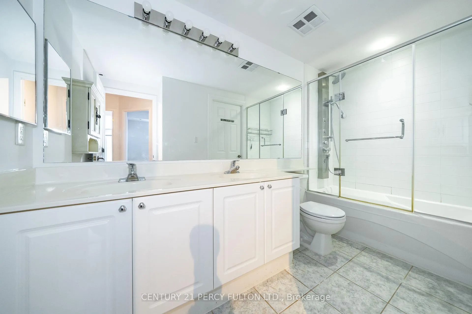 Photo 30 of Unit 335, 32 Stadium Road, Toronto, Niagara — HOMEH