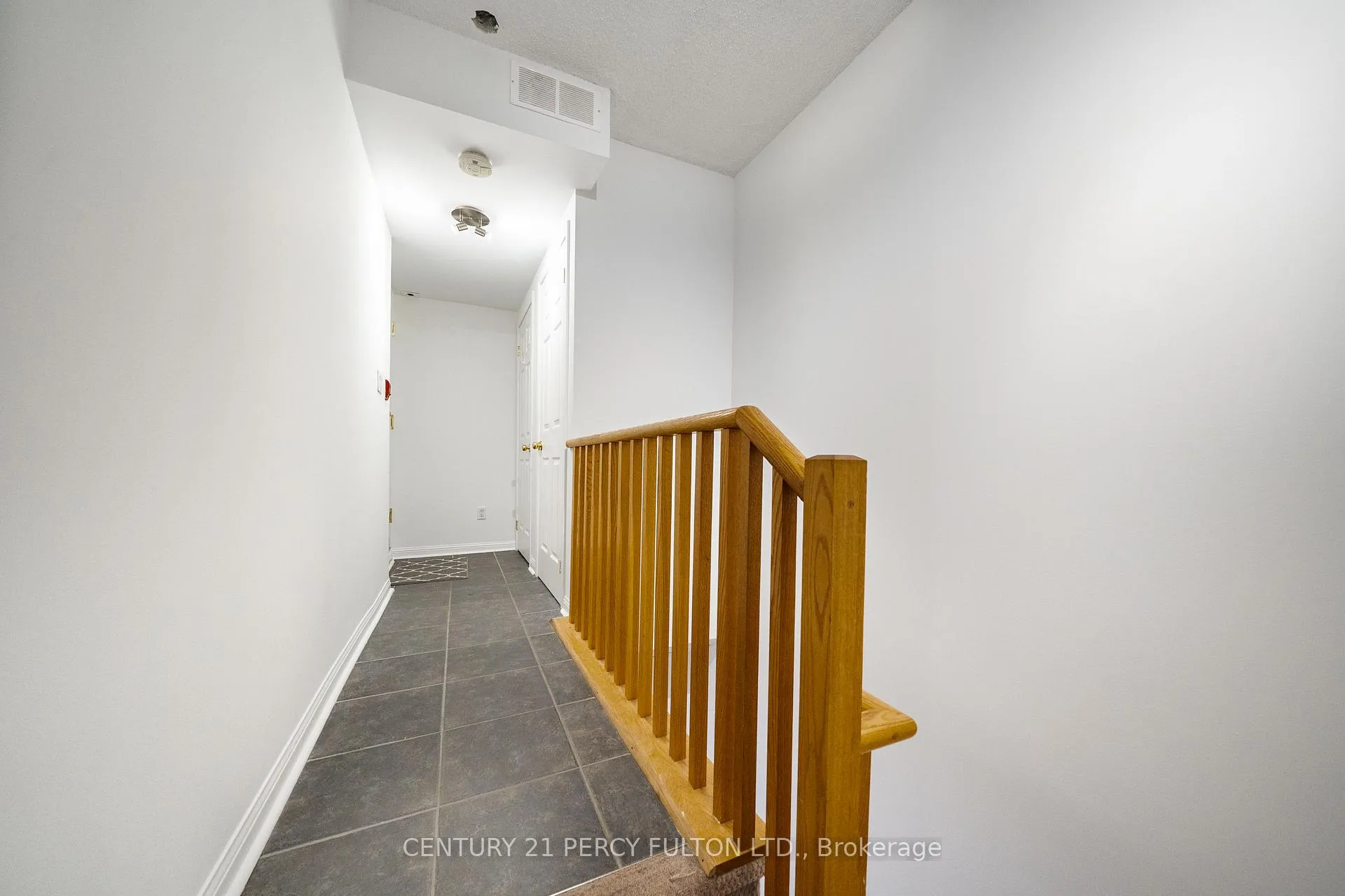 Photo 31 of Unit 335, 32 Stadium Road, Toronto, Niagara — HOMEH