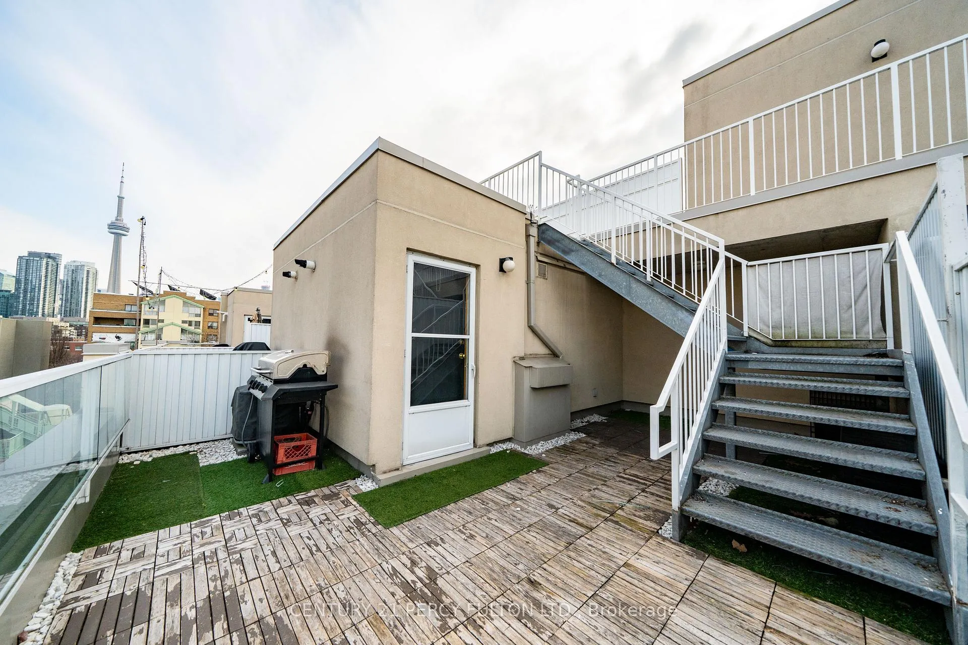 Photo 34 of Unit 335, 32 Stadium Road, Toronto, Niagara — HOMEH