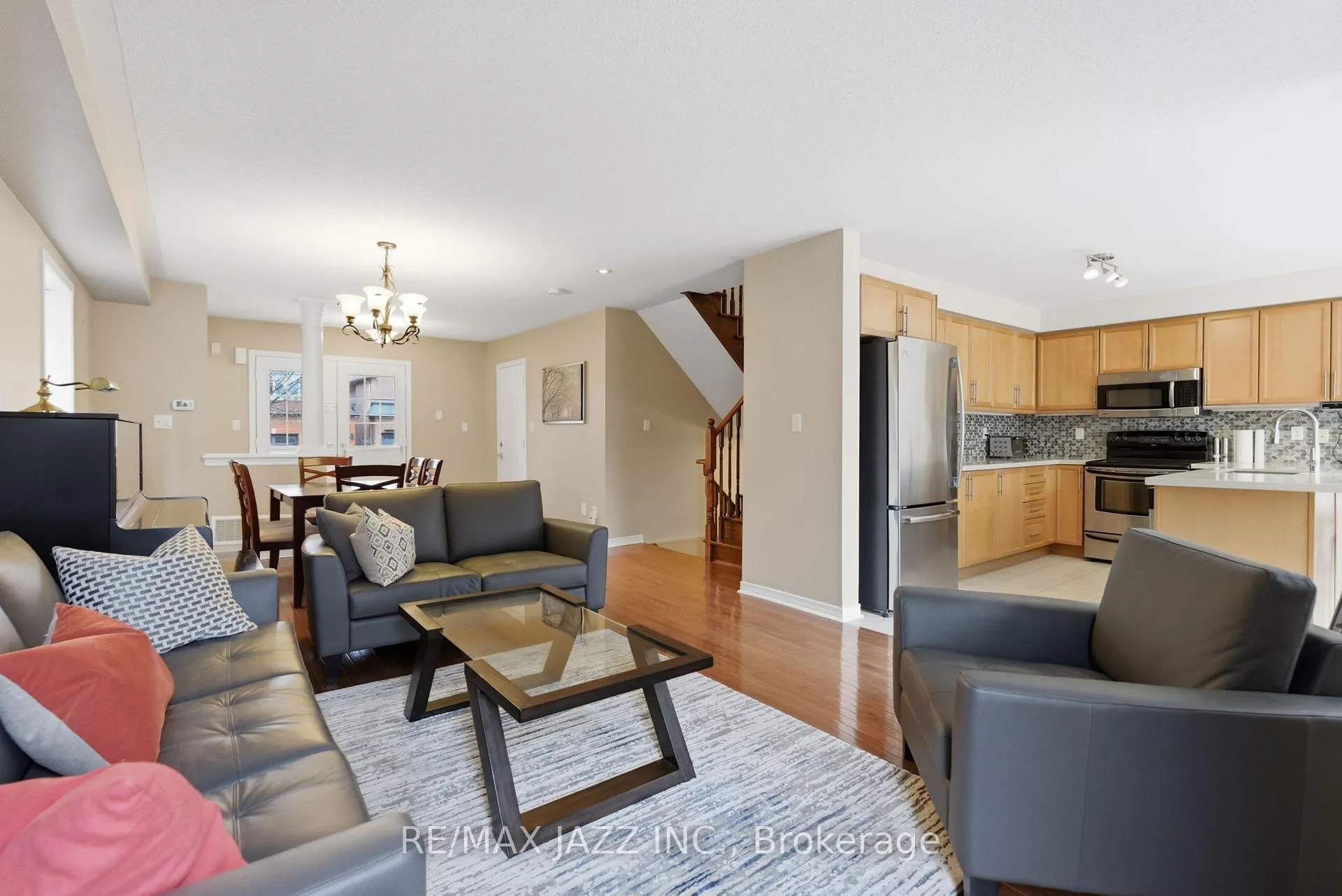 Photo 14 of 42 Russell Barton Lane, Uxbridge — HOMEH