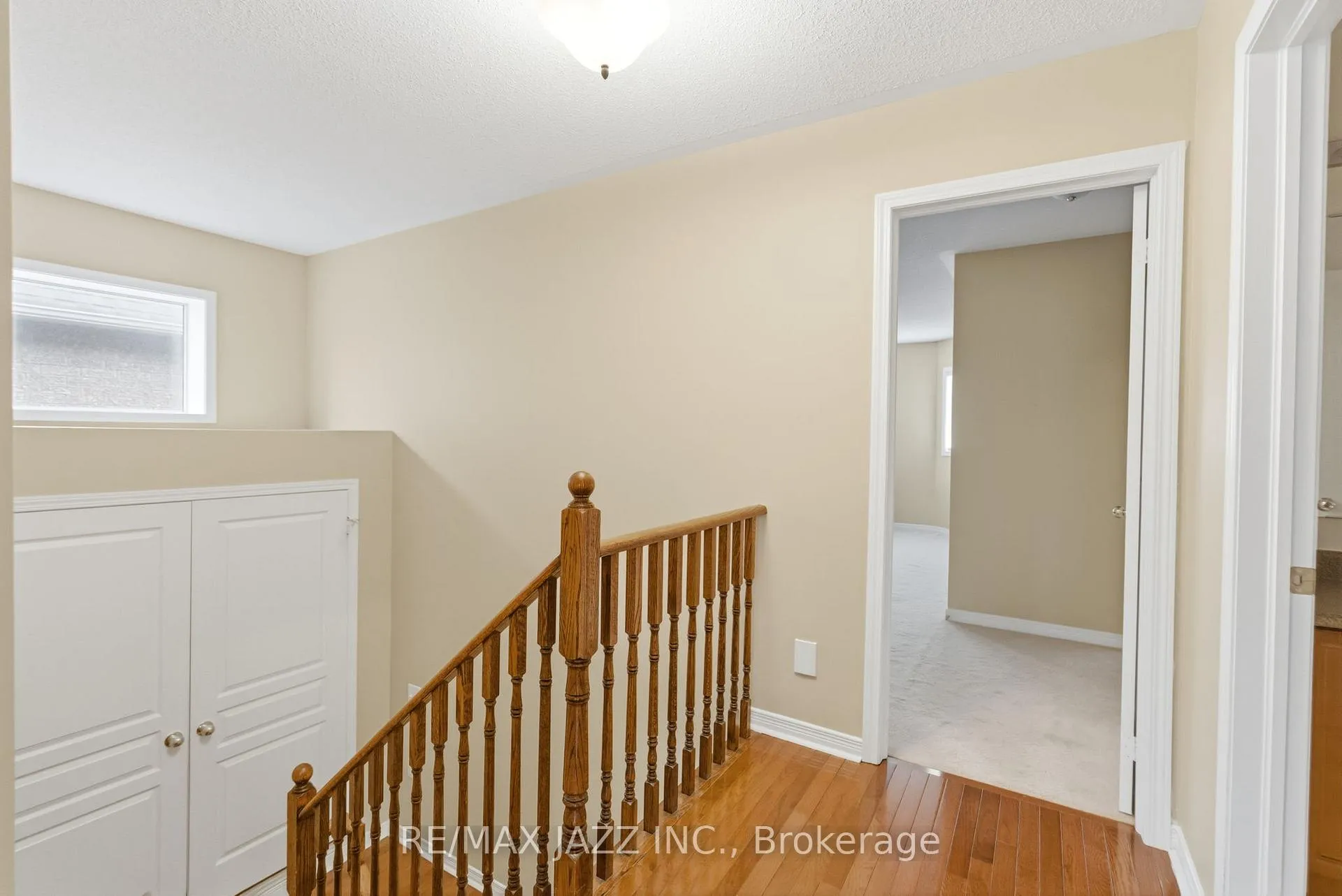 Photo 33 of 42 Russell Barton Lane, Uxbridge — HOMEH