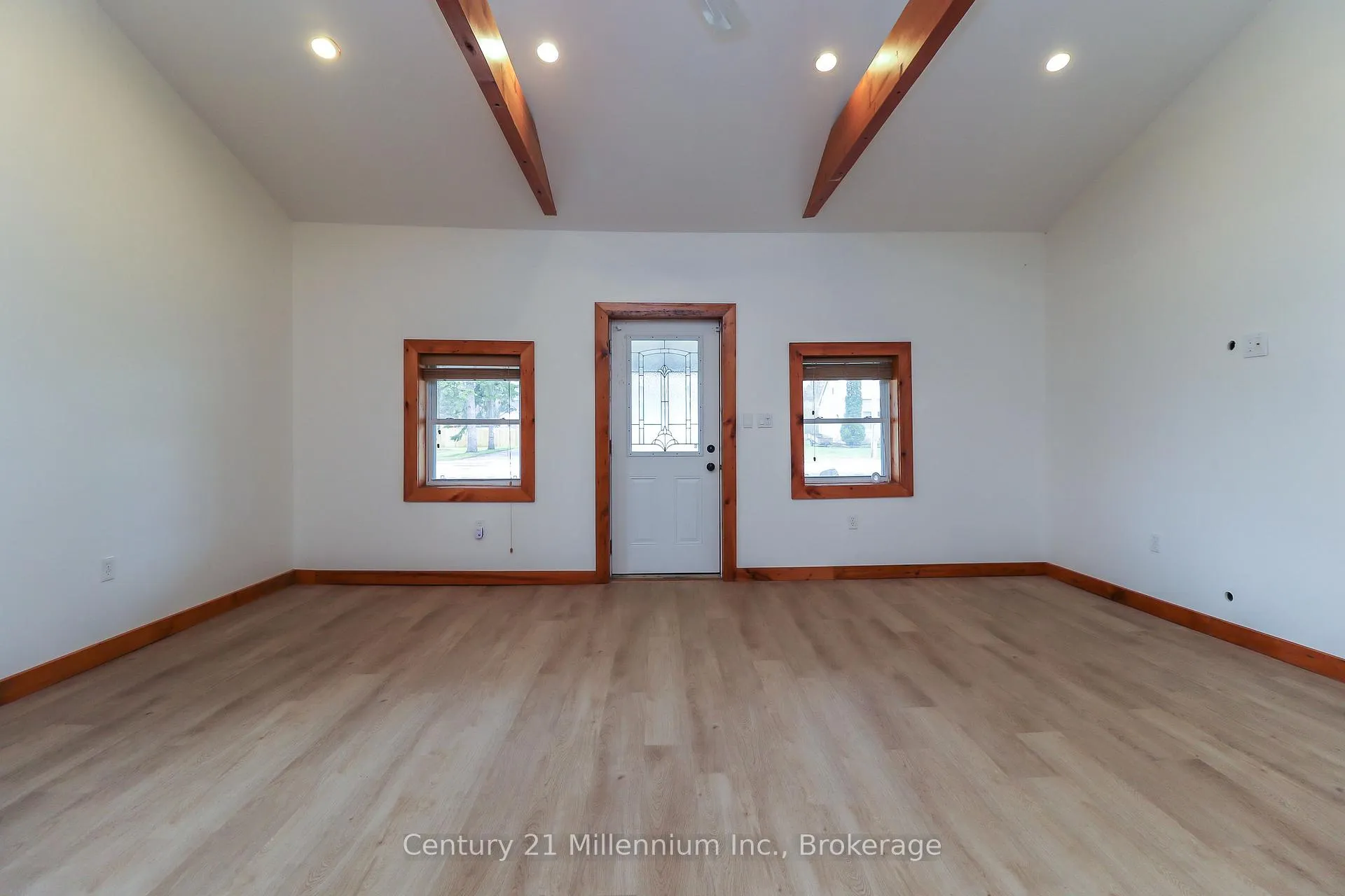 Photo 5 of 246 Superior Street, Clearview, Stayner — HOMEH