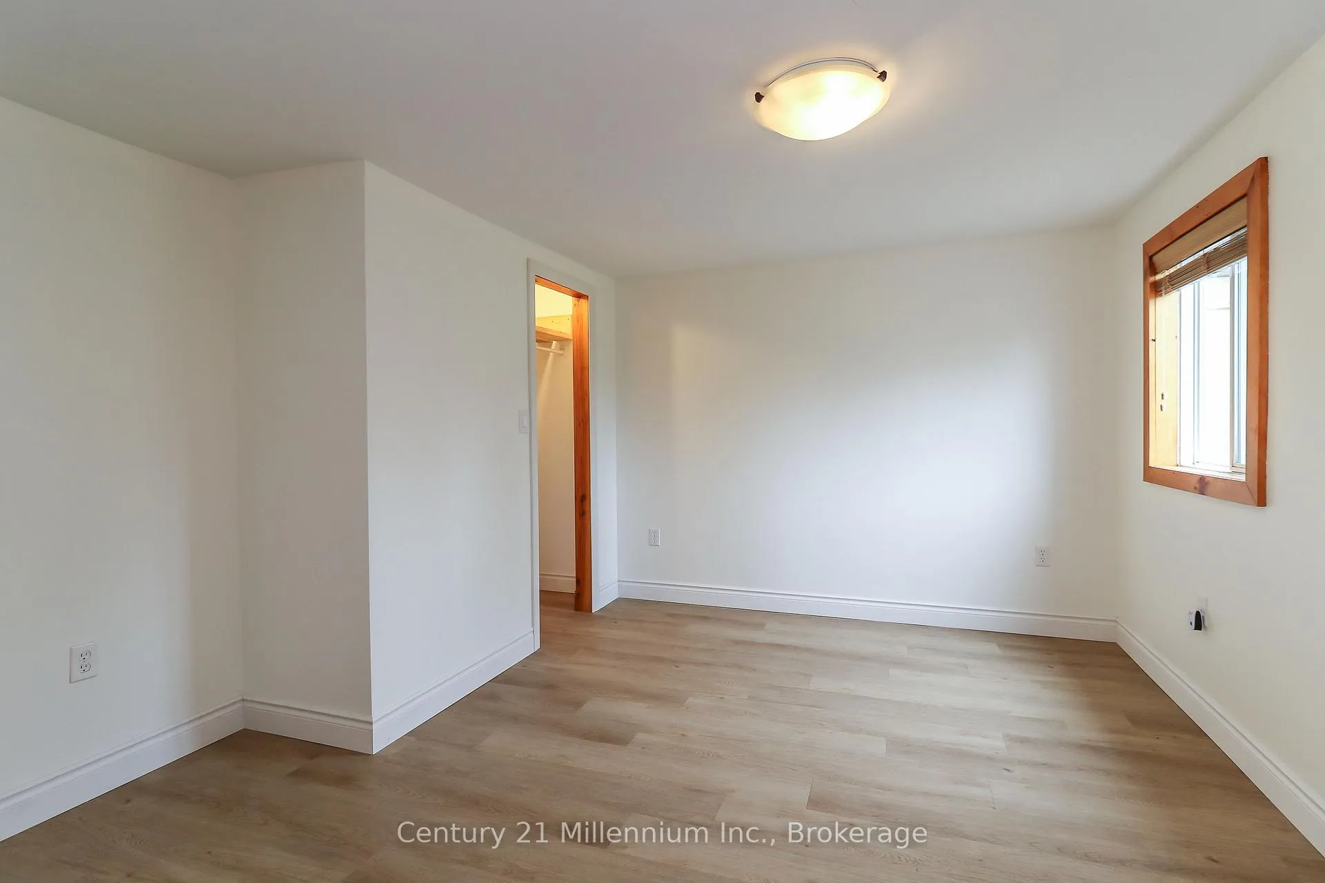 Photo 15 of 246 Superior Street, Clearview, Stayner — HOMEH