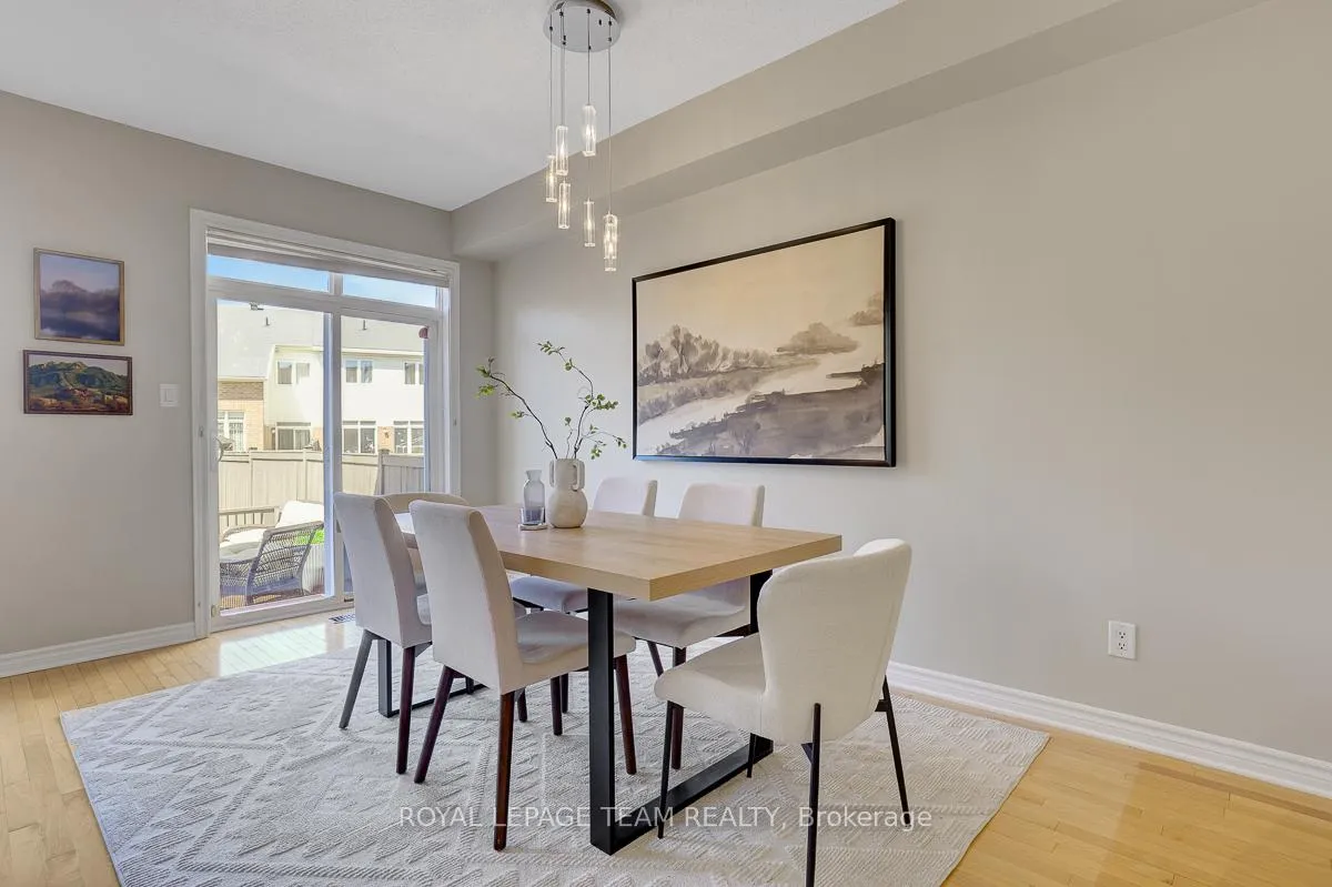 Photo 11 of 148 Jersey Tea Circle, Ottawa, Riverside South/Gloucester Glen — HOMEH