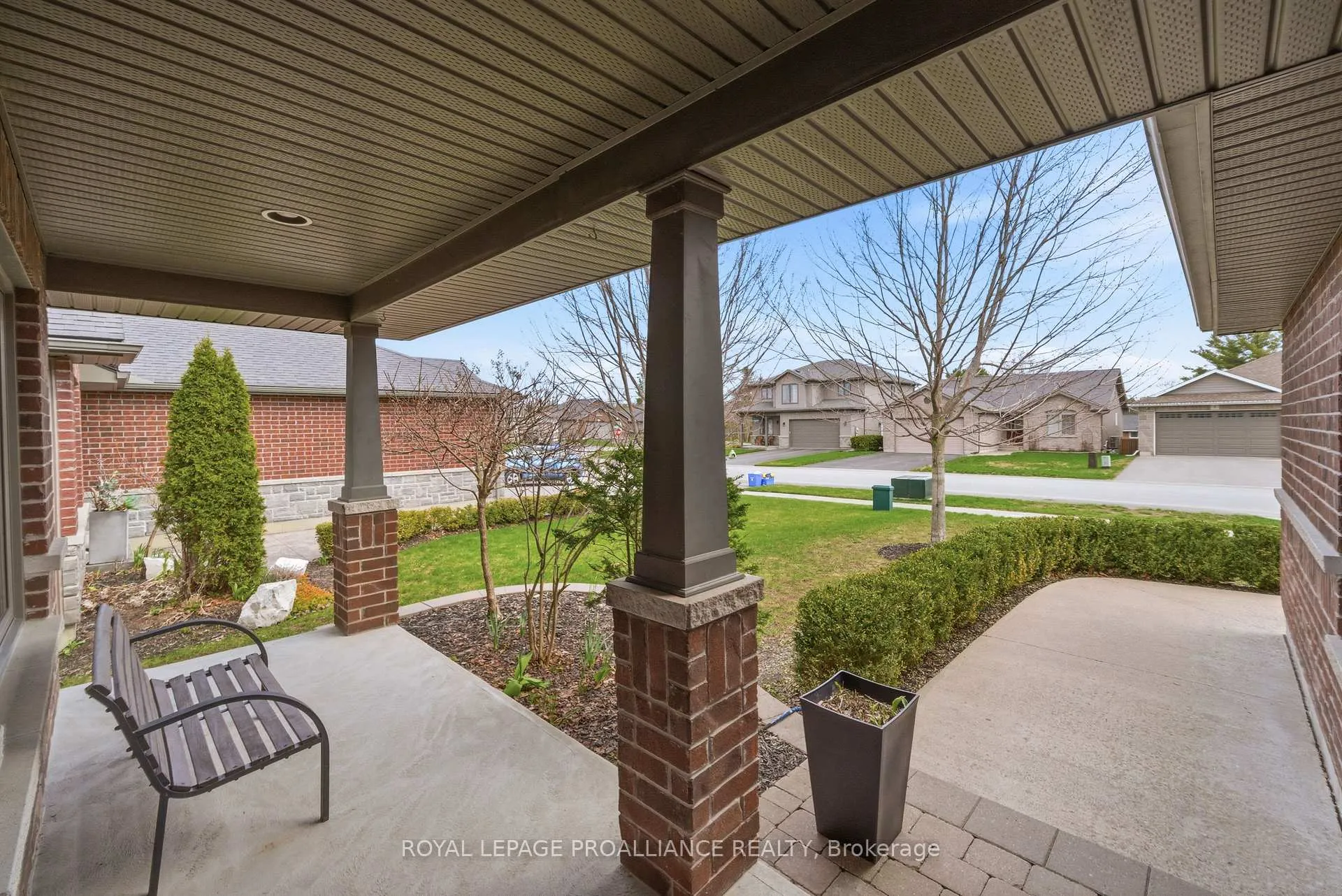 Photo 5 of 6 Aspen Drive, Quinte West, Murray Ward — HOMEH