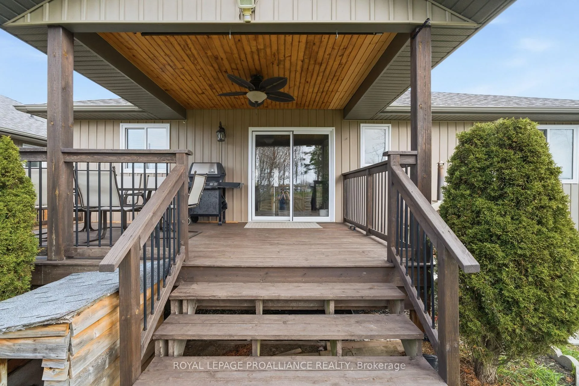 Photo 40 of 6 Aspen Drive, Quinte West, Murray Ward — HOMEH